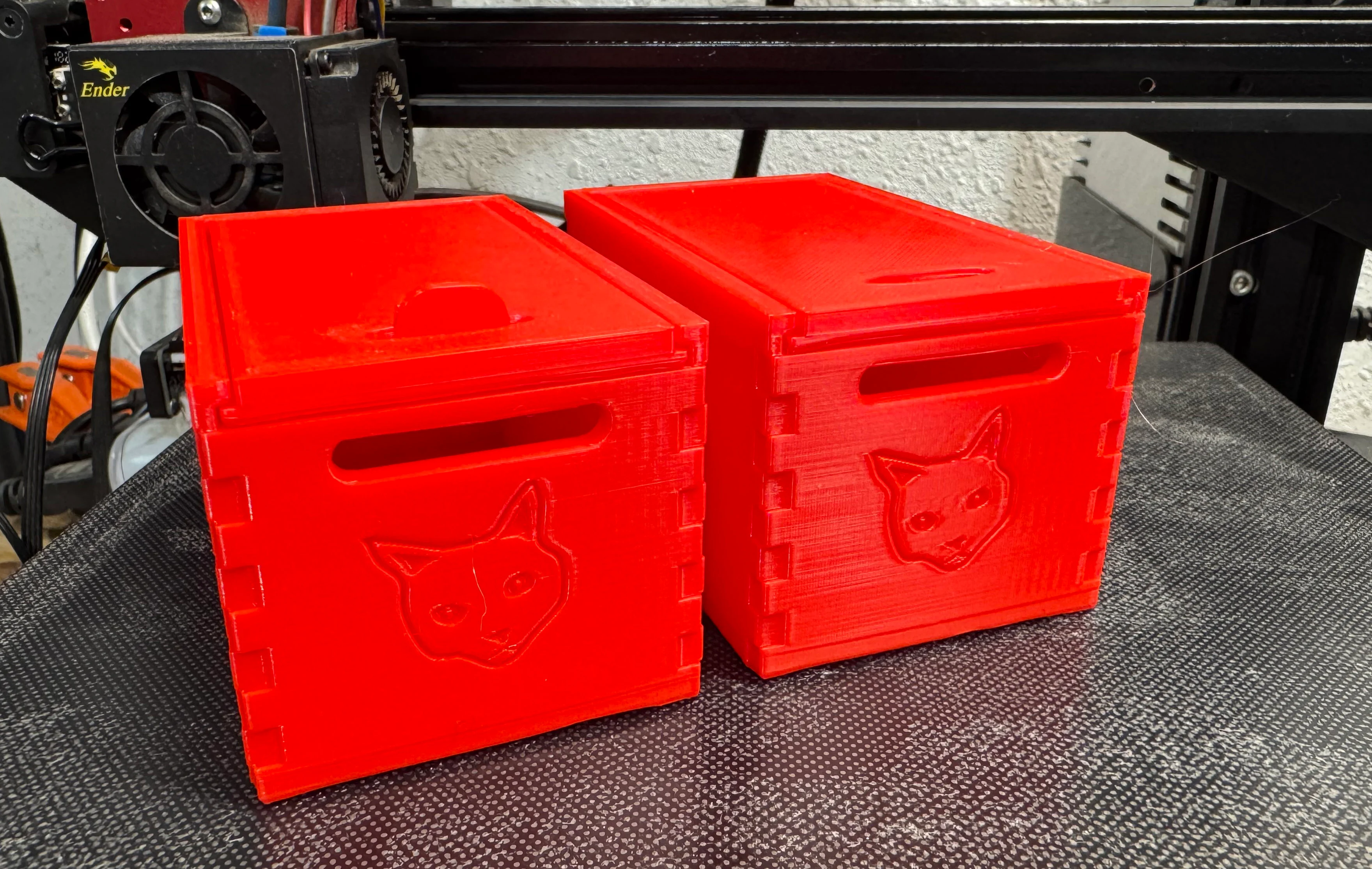 Locking Catnip Crate