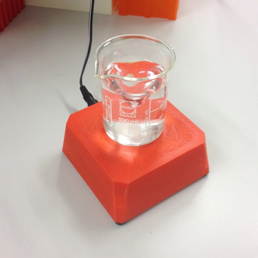 Magnetic stirrer from a 80 mm fan