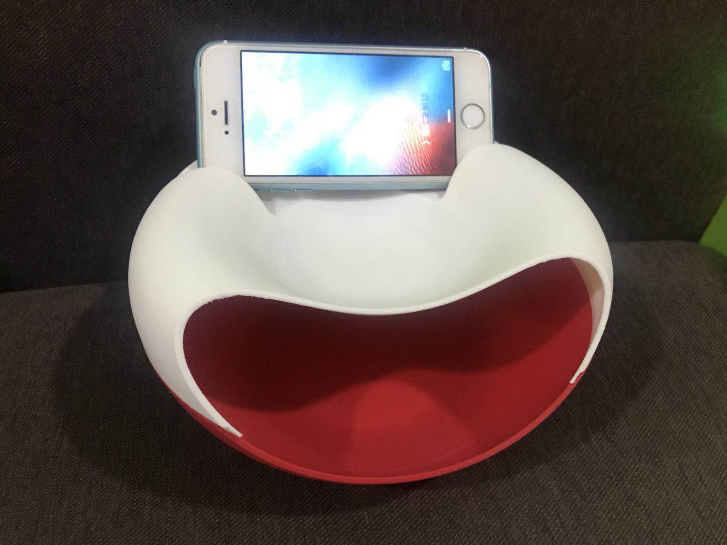 Snackie-Versatile snackbowl+trashcan+phonestand