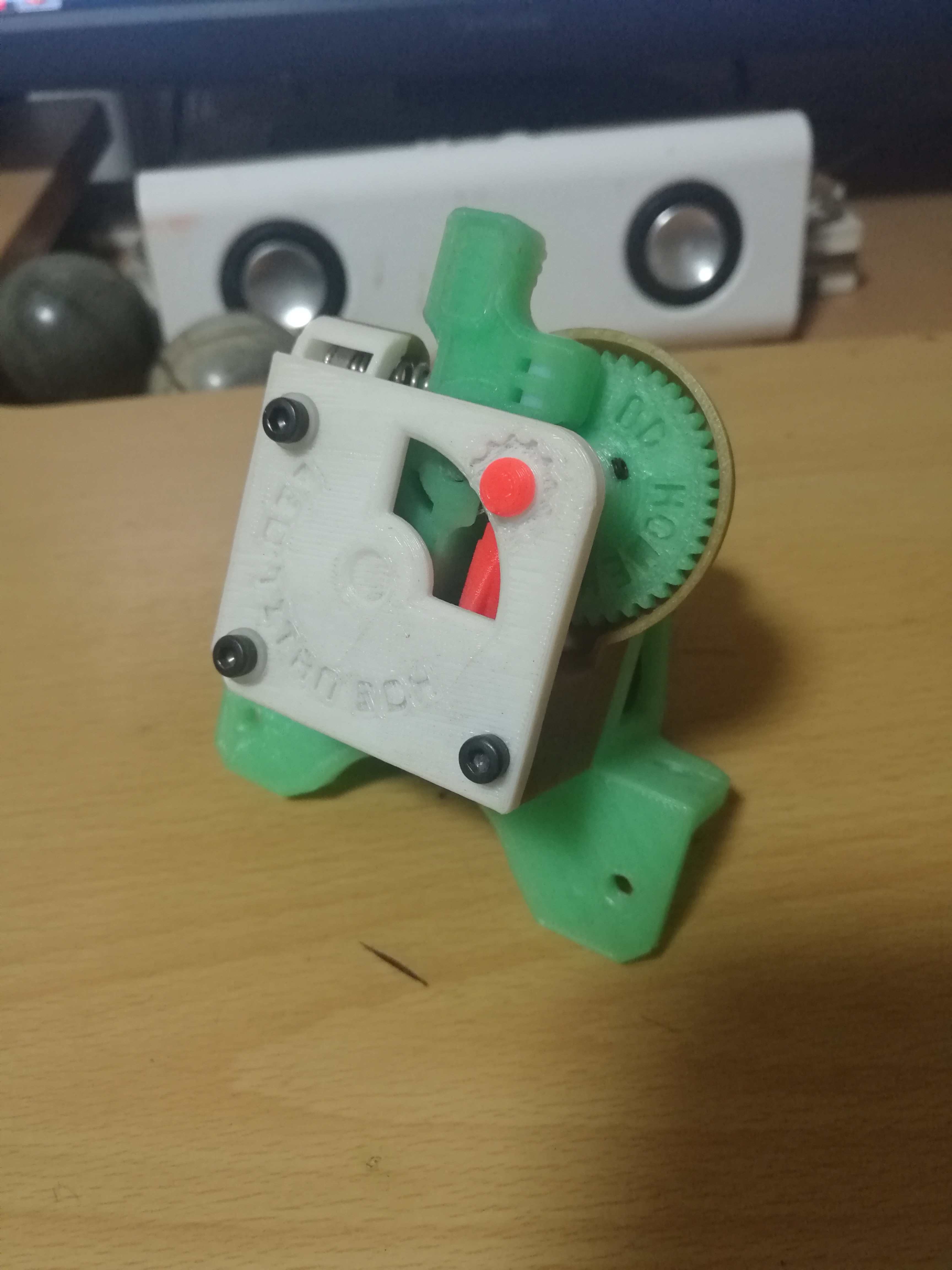 3D-printting TITAN Extruder - BD Homemaker