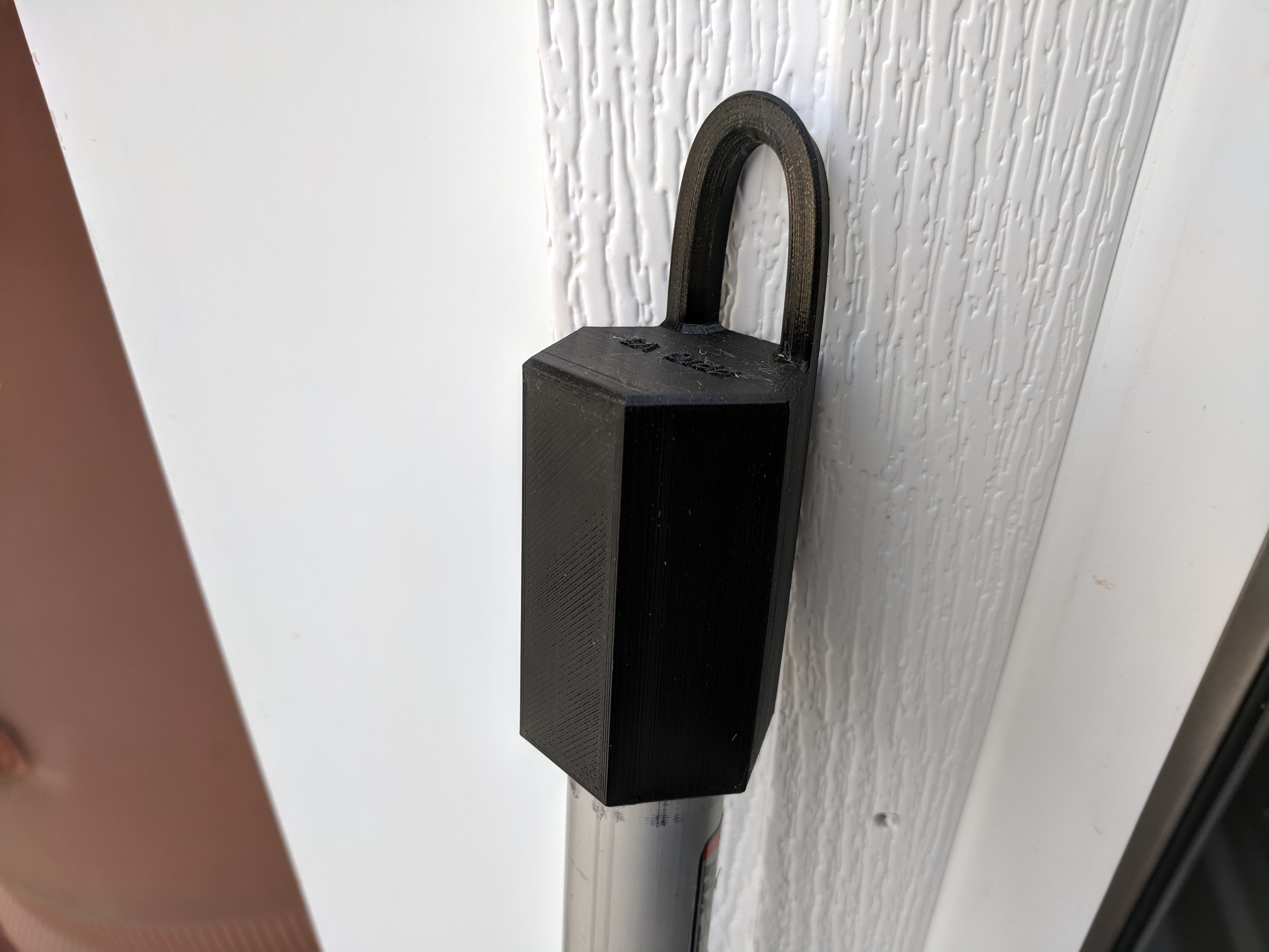 Stihl Kombi system attachment hanger