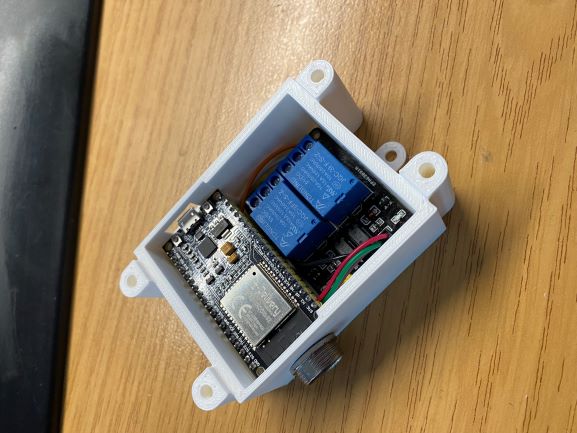 ESP32 azdelivery Relay