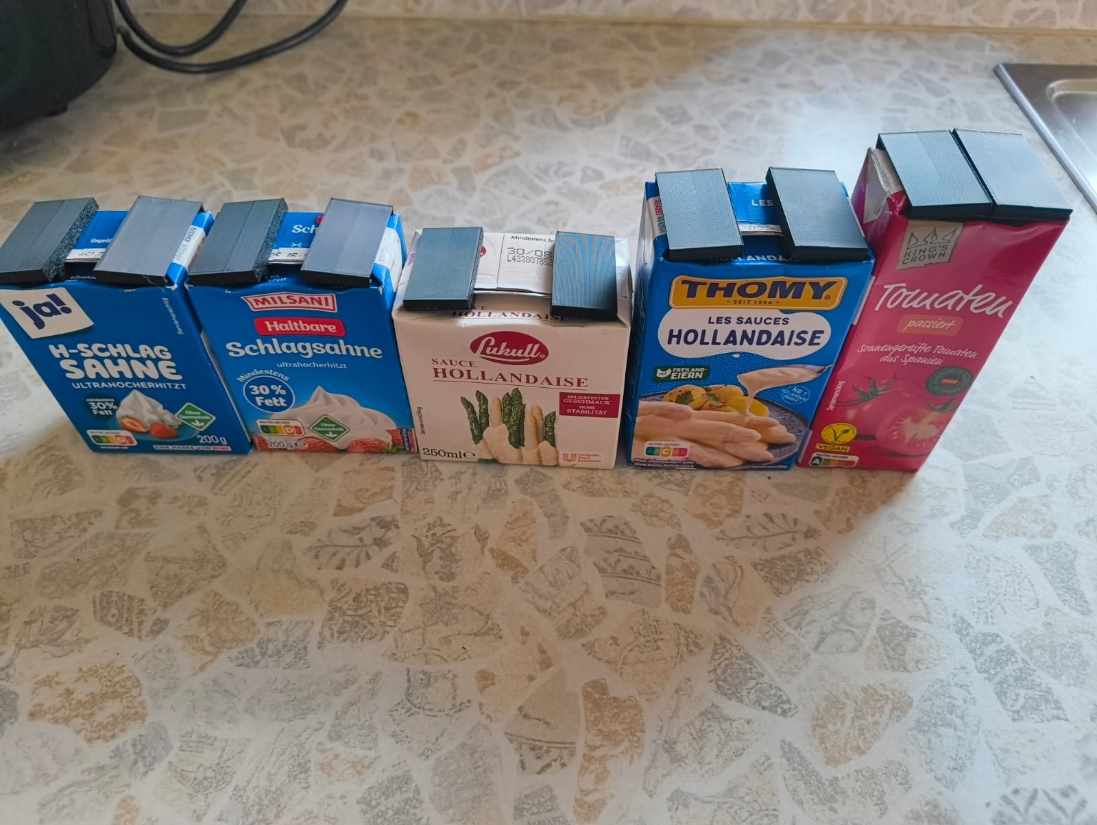 Cover for Tetra Pack ( Karton)