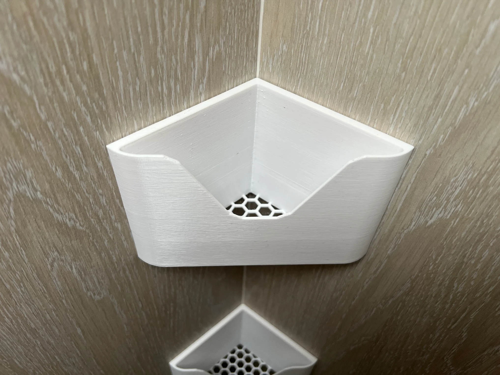 Tourne Camper Van Shower Basket