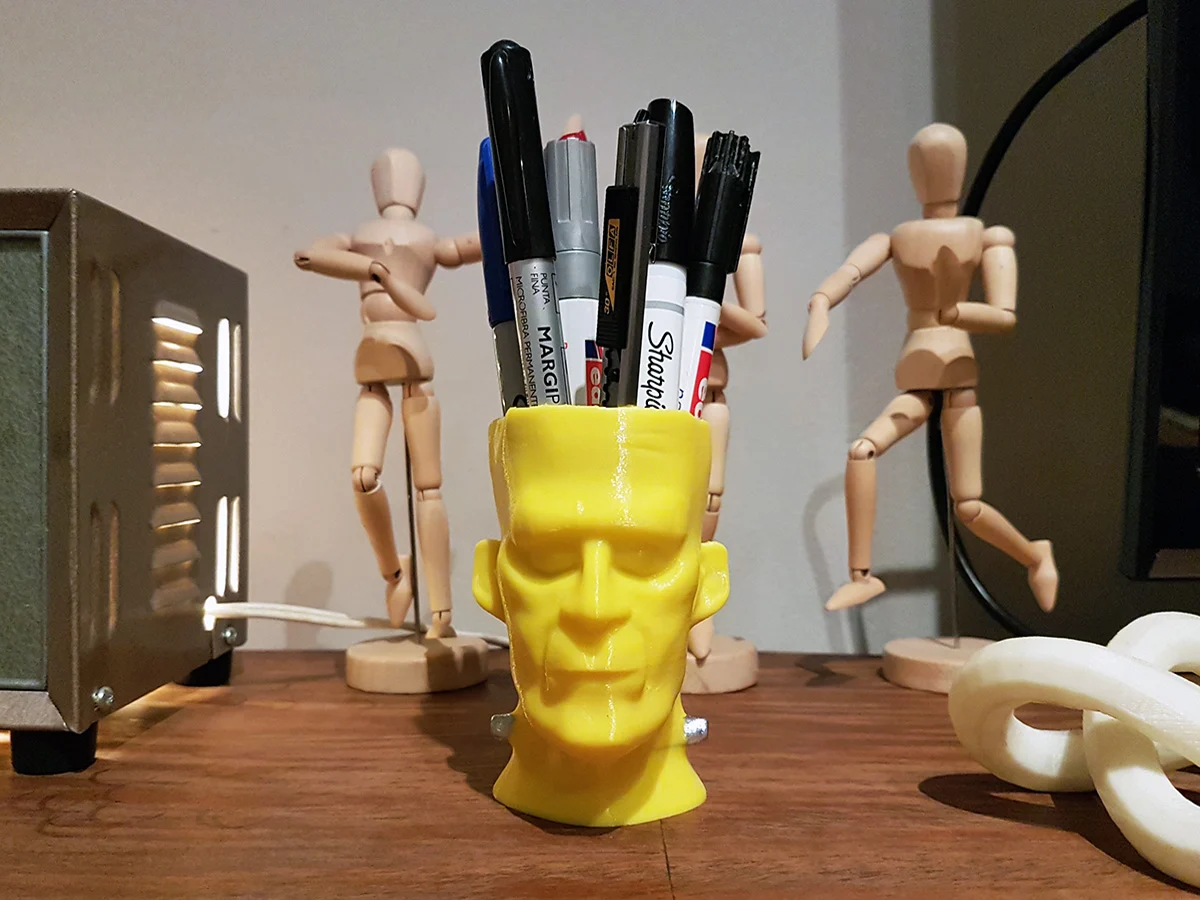 Franky Stuff Holder