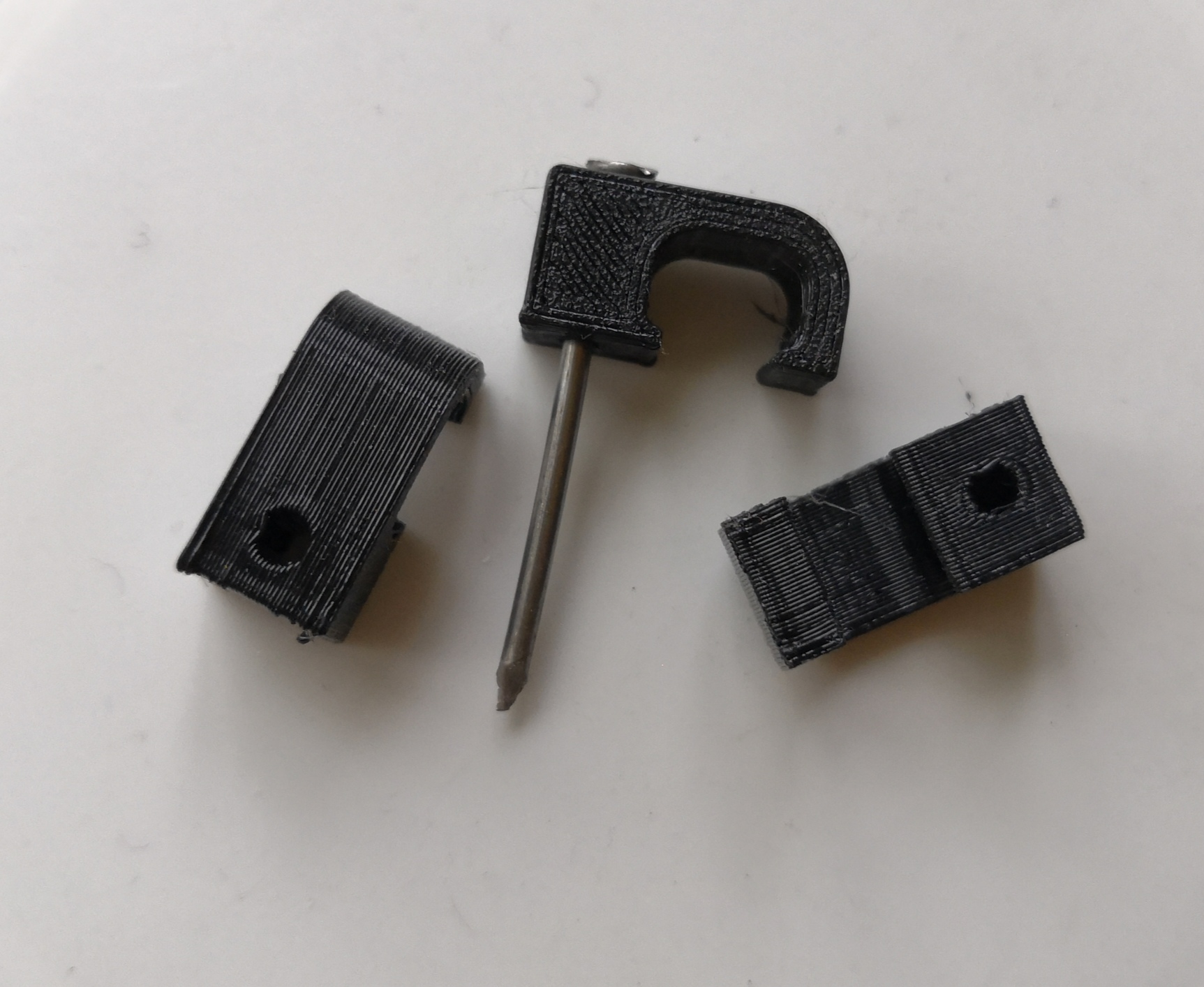 Insert Audio Cable Clip to Wall