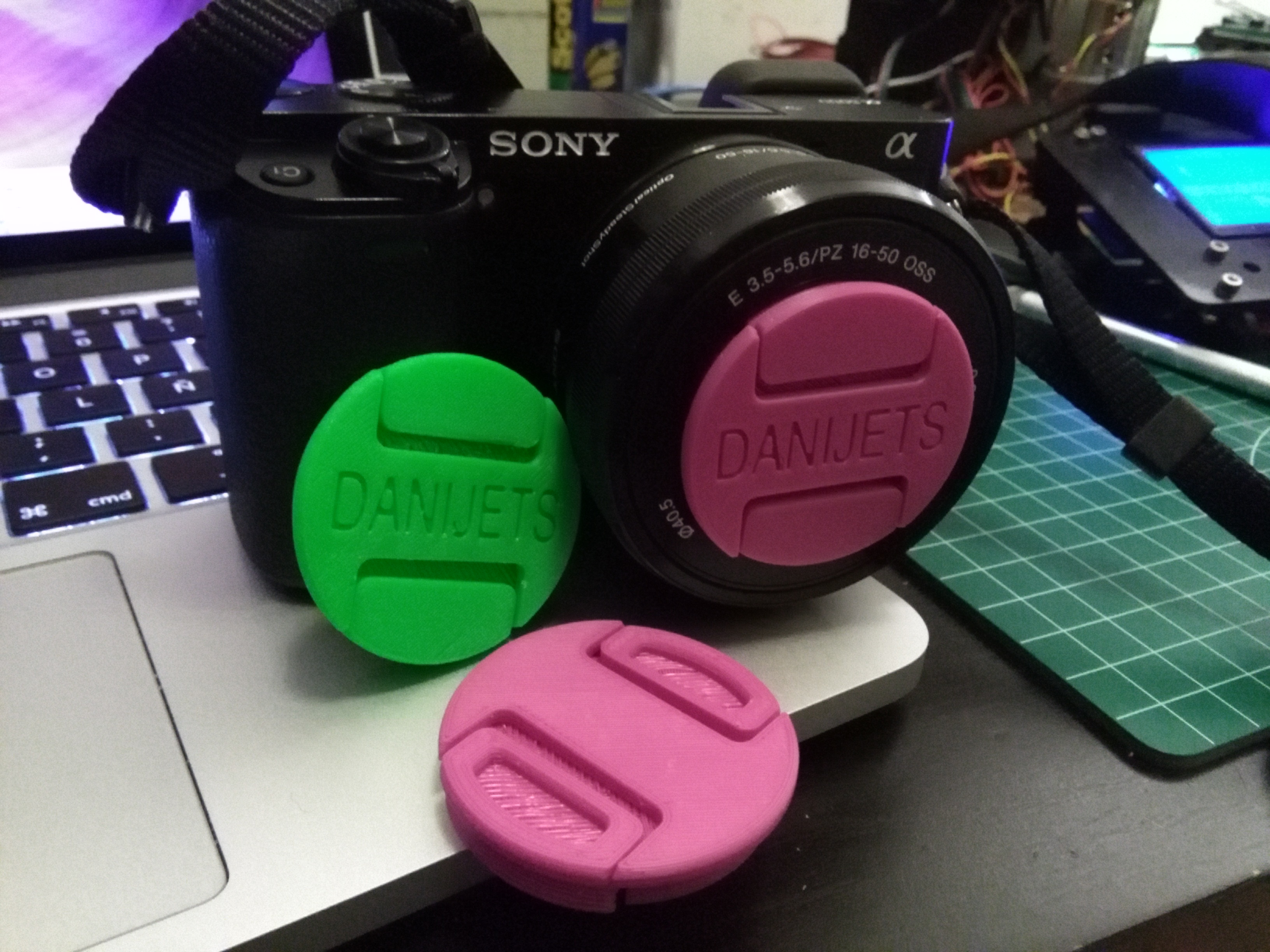 Sony Alpha Cap, 40mm diameter Cap for Sony Cameras