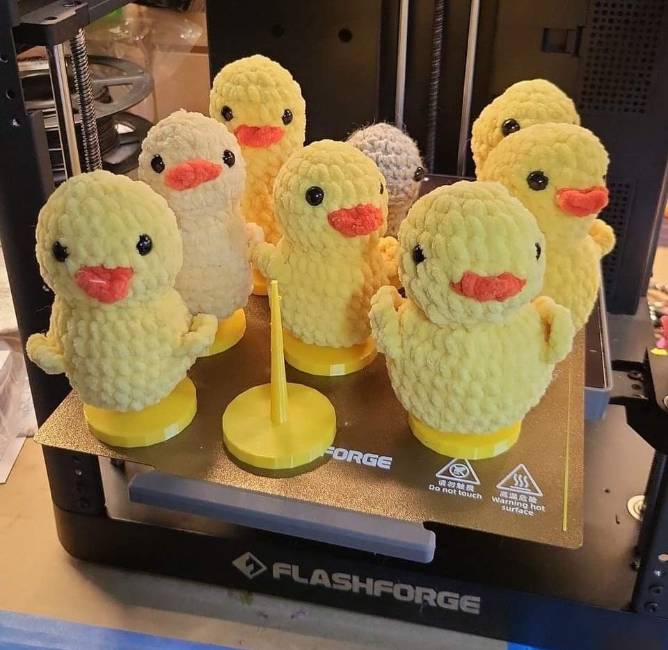 Crochet Duck Stand