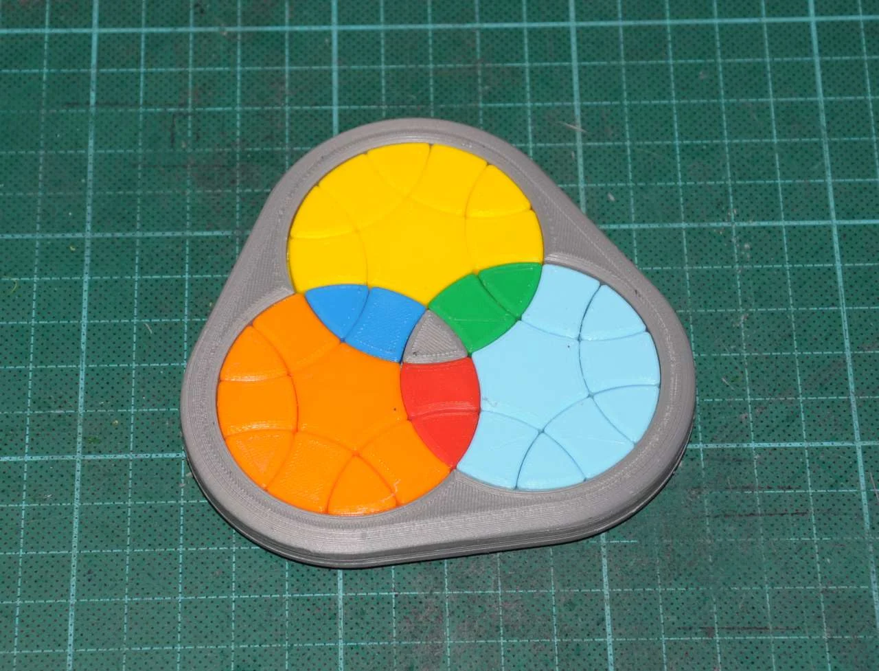 Hex Shaper (planar twisty puzzle)