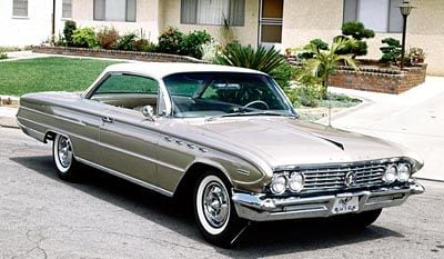 Buick LeSabre Hardtop 2 Door 1961