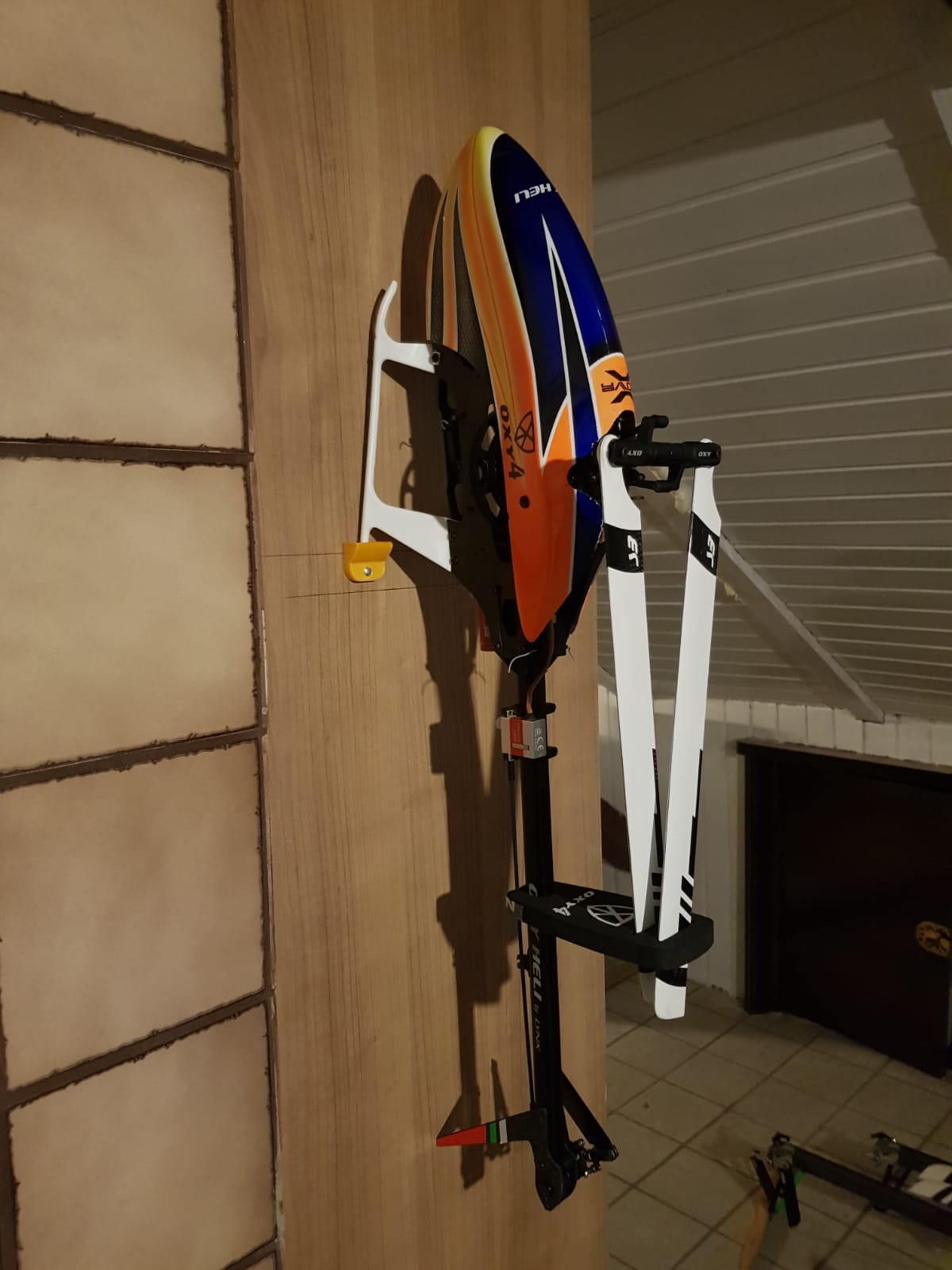 RC Heli wall mount - 450 class