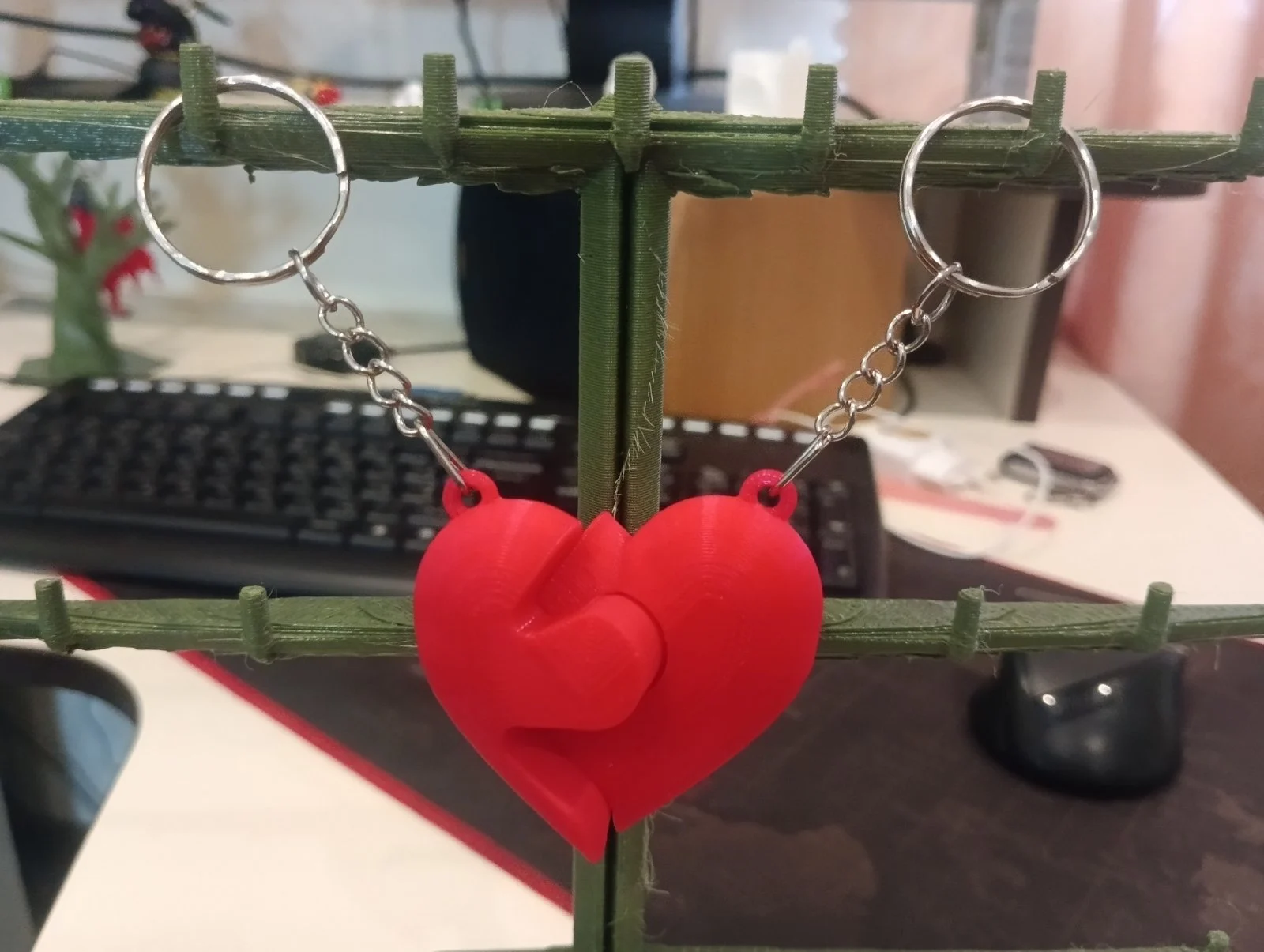 Couple Keychains – Puzzle Heart (His & Hers)