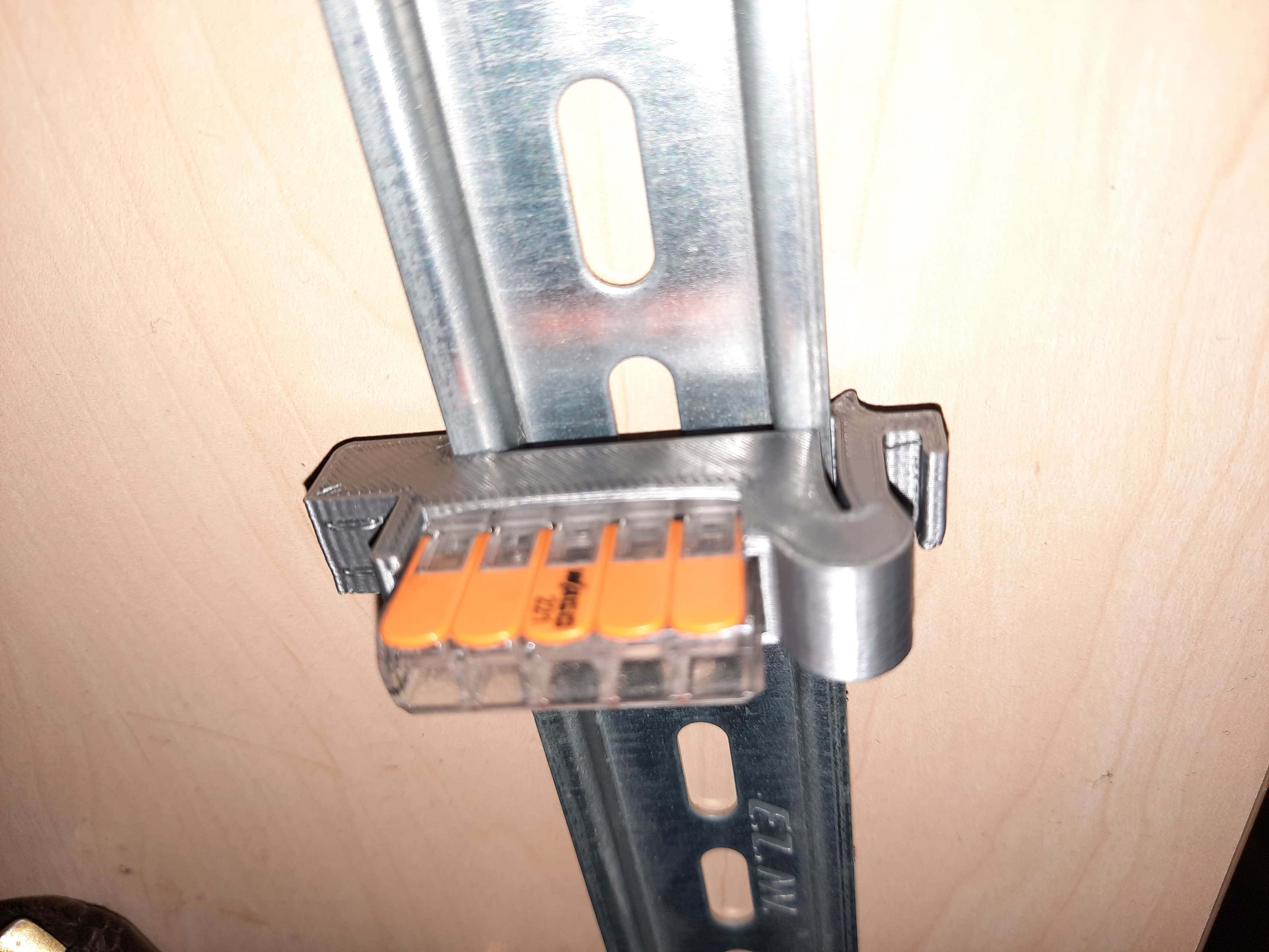 Wago Hutschienenadapter