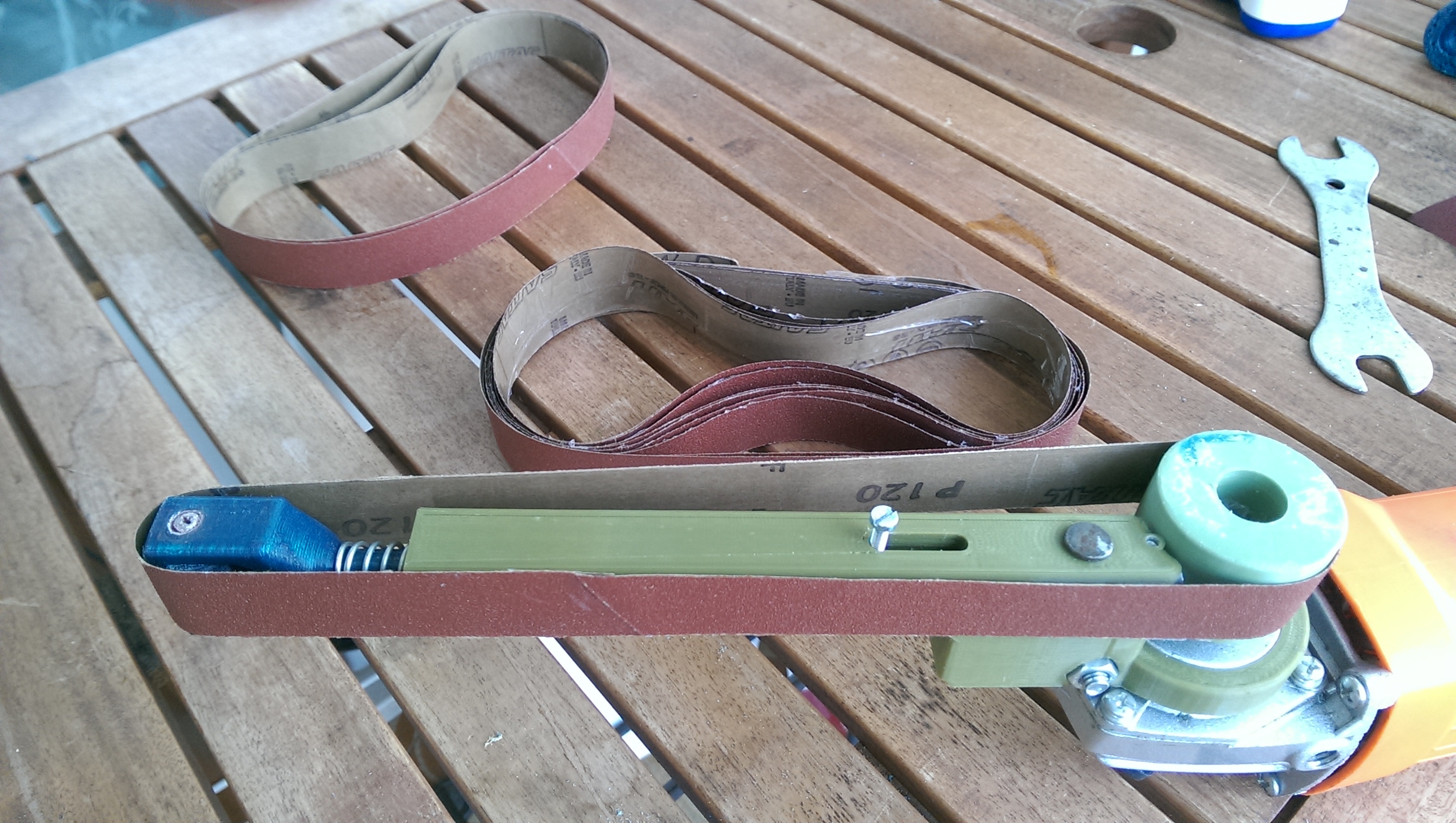 Angle Grinder (belt sander attachment)