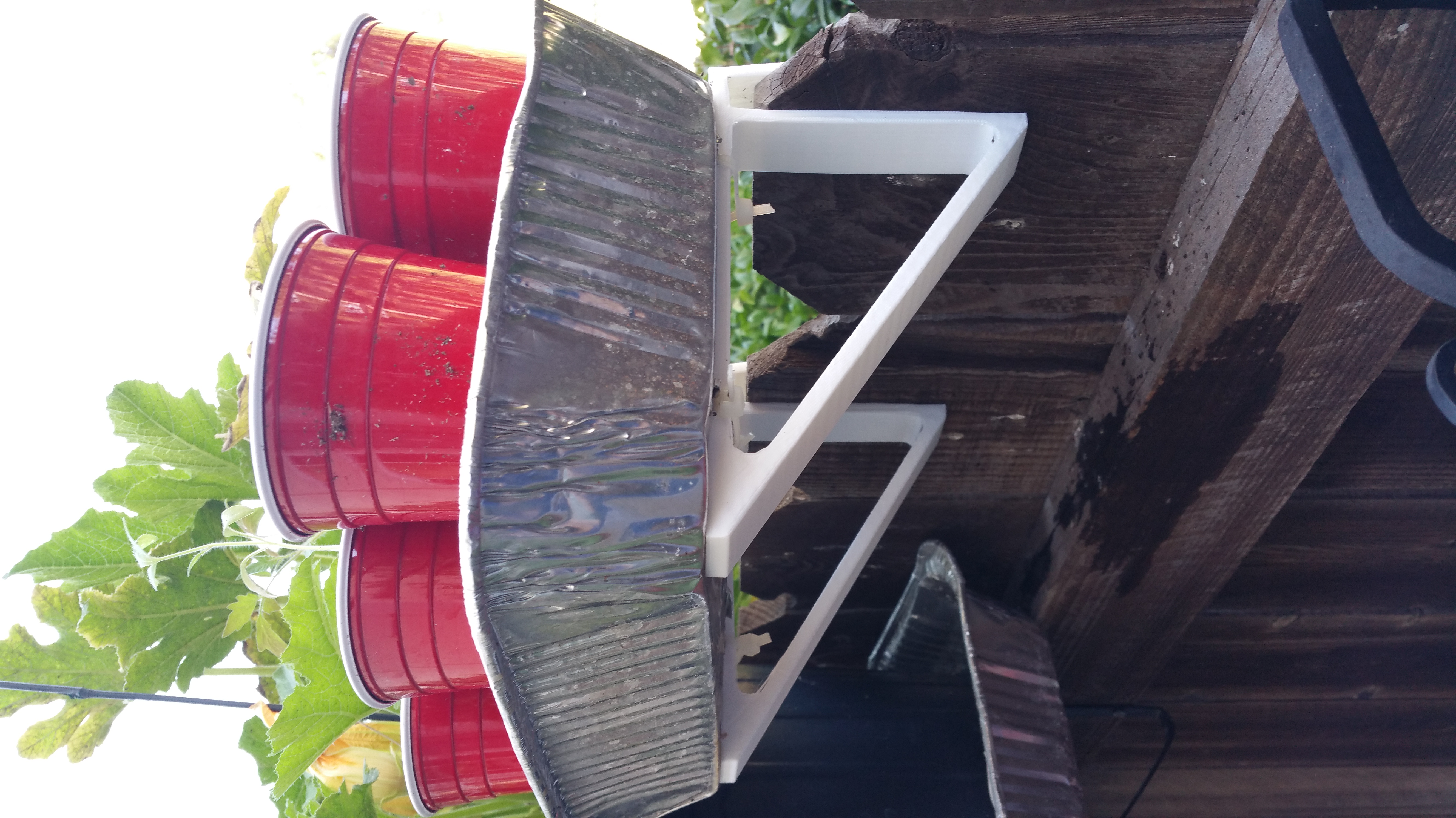 Clip-on Fence Bracket