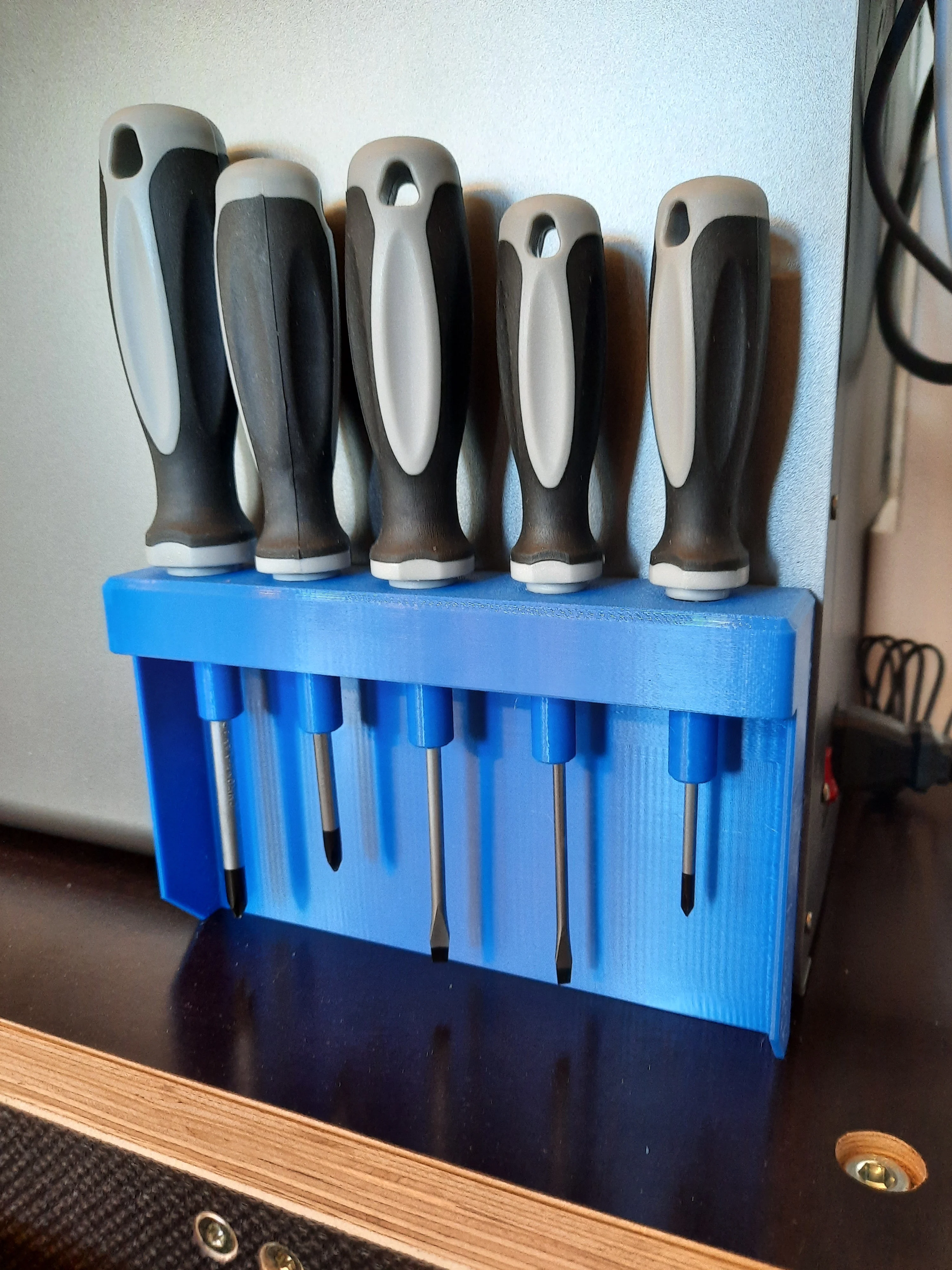 Magnetic screwdriver holder for Anycubic Kobra S1 / Magnetischer Schraubendreher-Halter für Anycubic Kobra S1