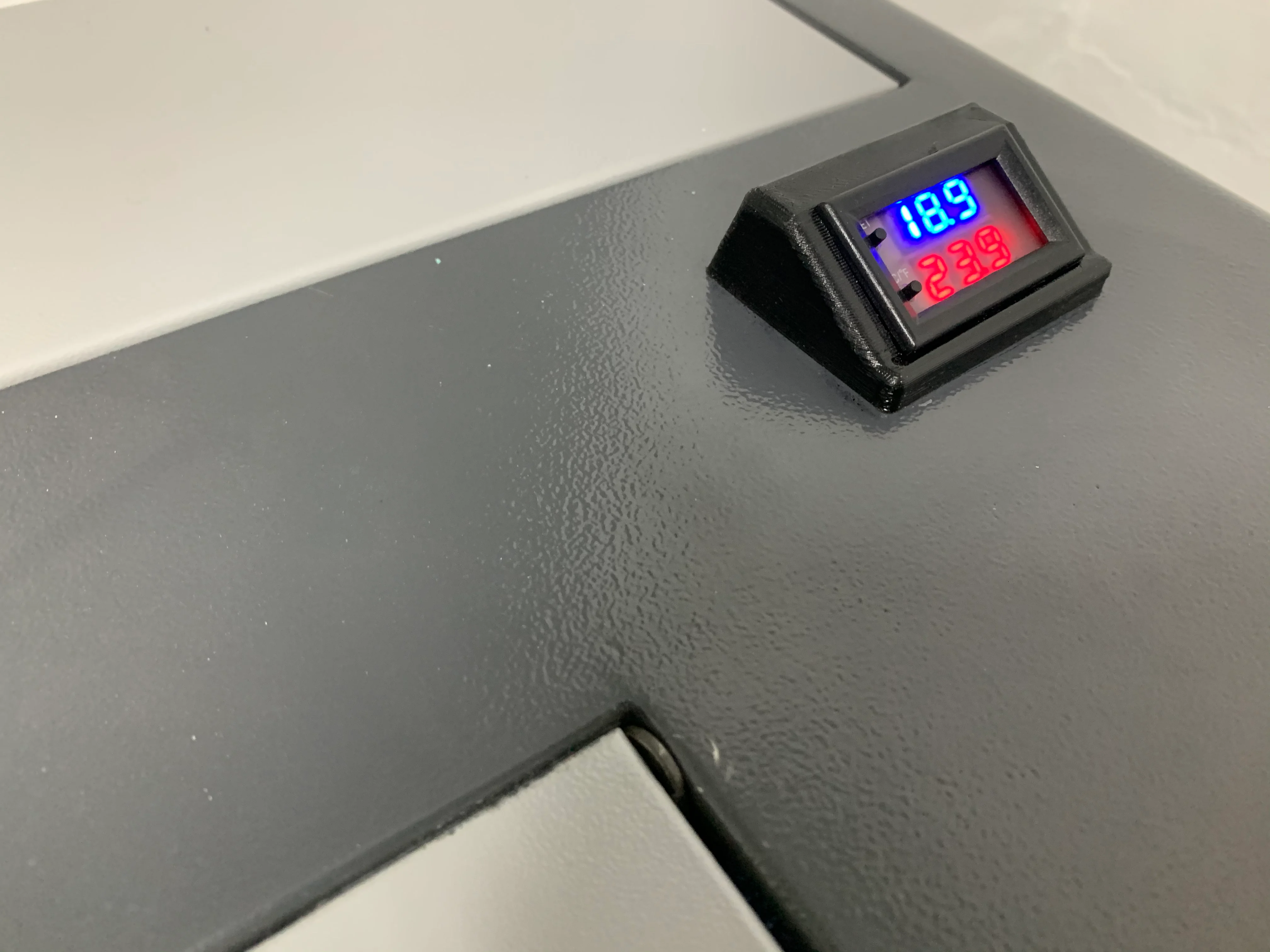 CAJA TERMOSTATO ( THERMOSTATE MOUNT) LASER CO2