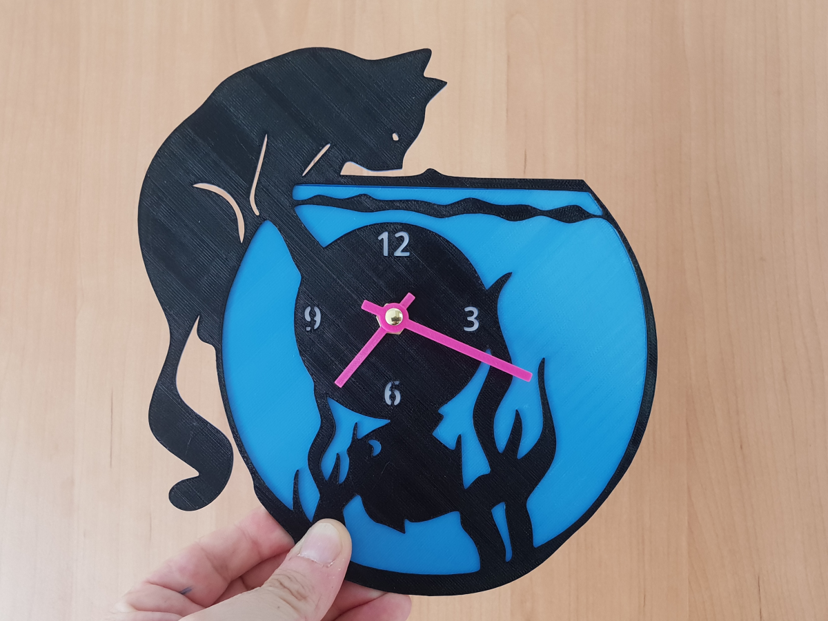 reloj pecera gato