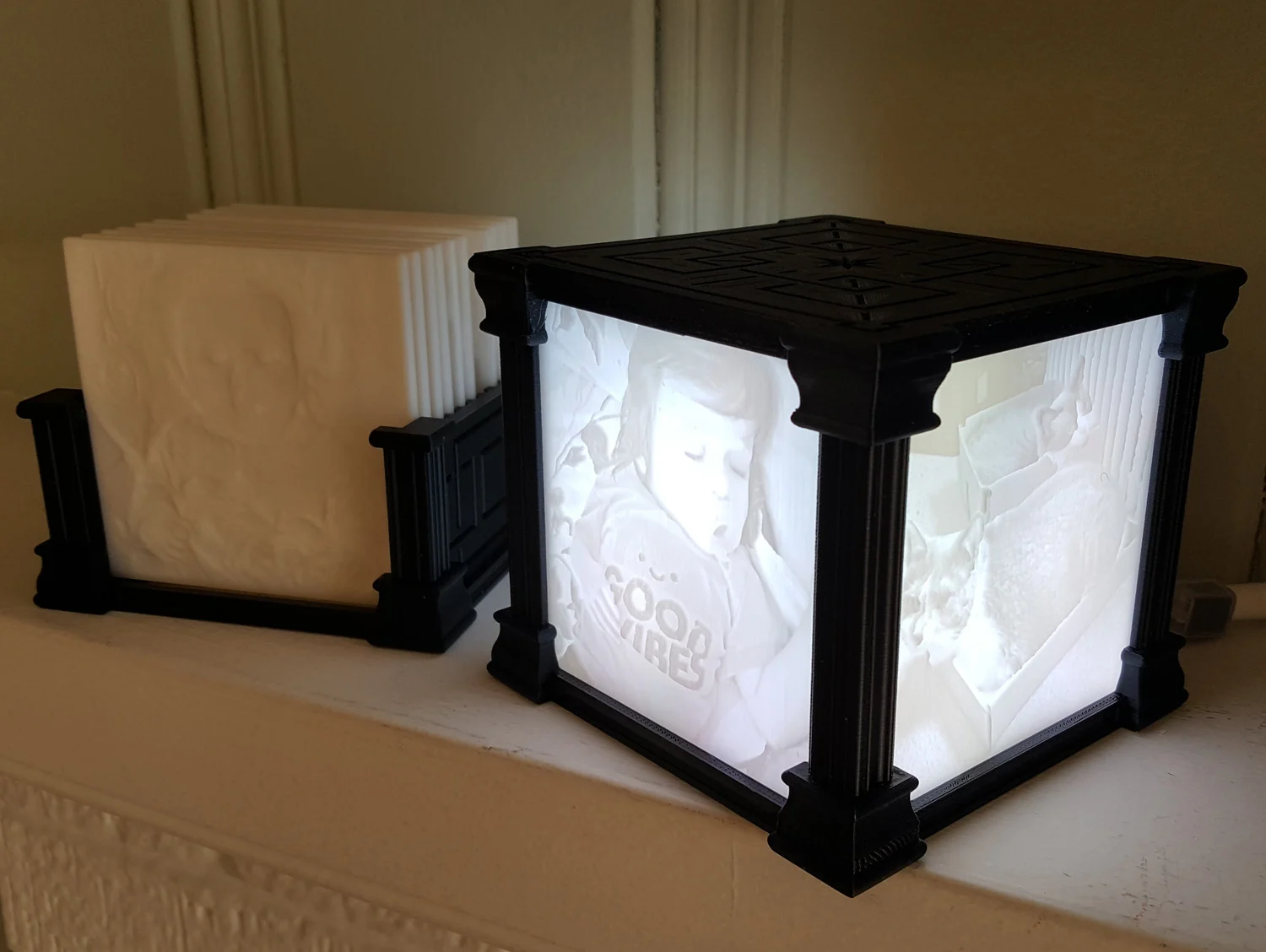 Lithophane Display with Multiple Configurations and Storage Caddy