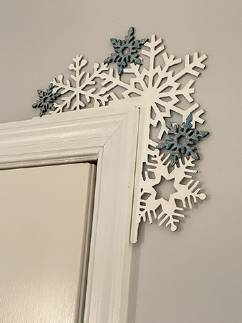 Christmas Decoration Door Corner snowflakes