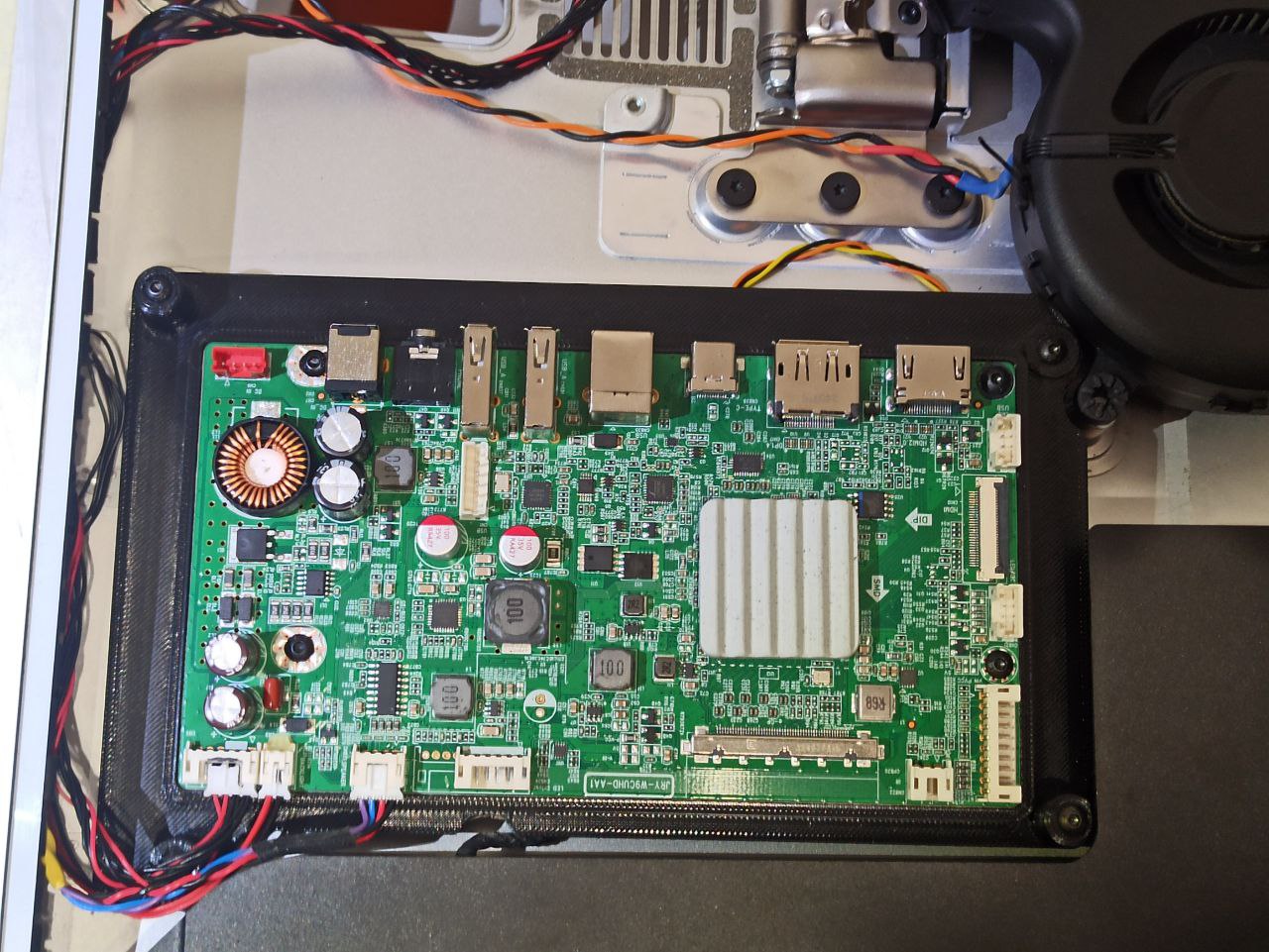 iMac 27  5K Later 2015 A1419 To AppleCinema Display Convert
