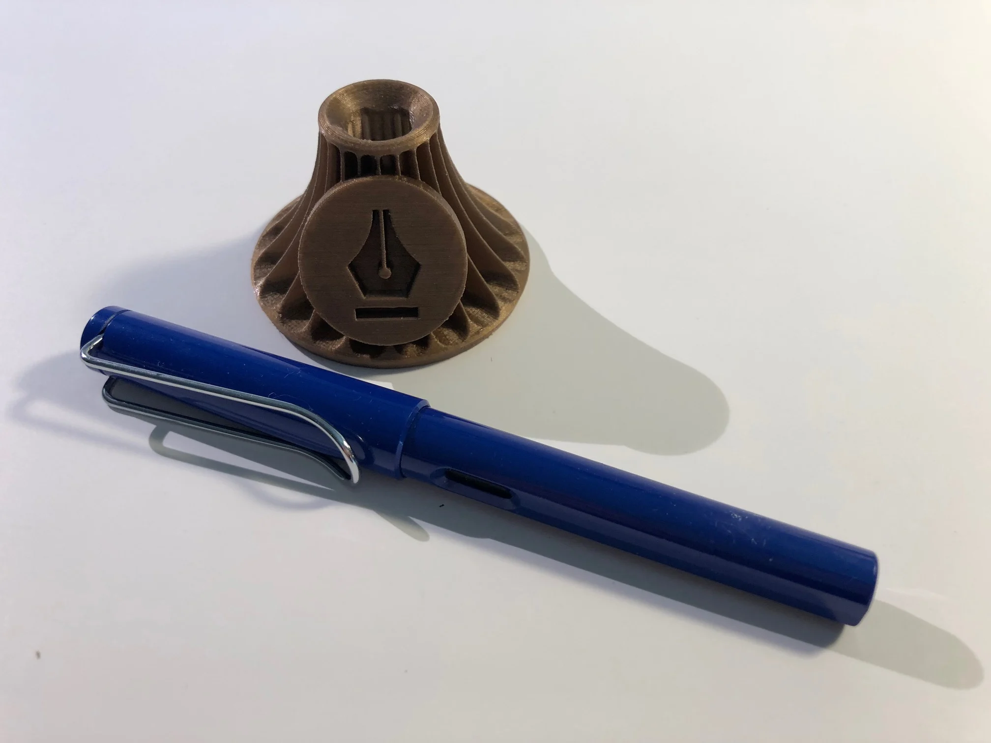 Lamy Safari Fountain Pen Holder