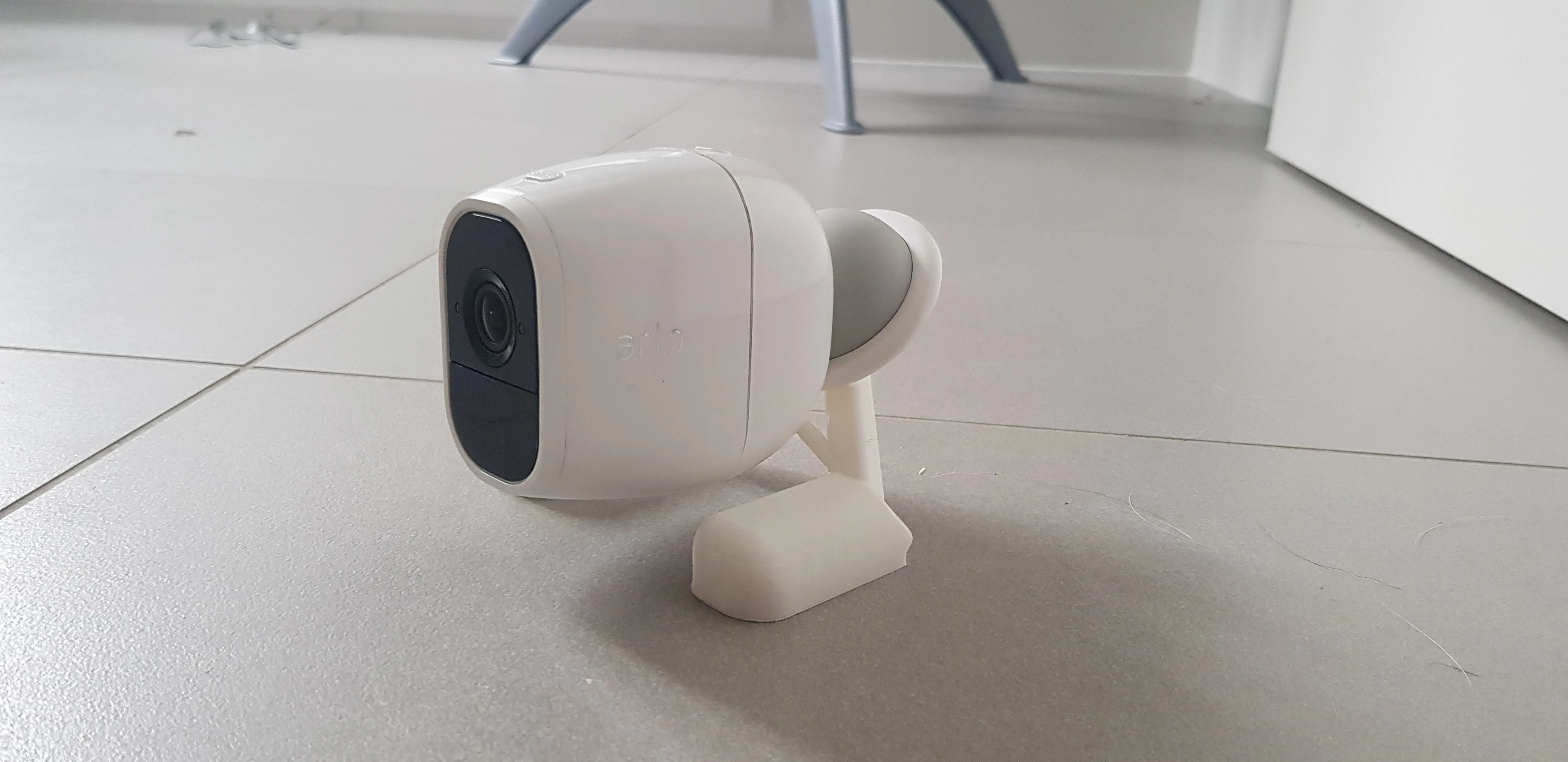 Arlo Pro & Pro 2 stand