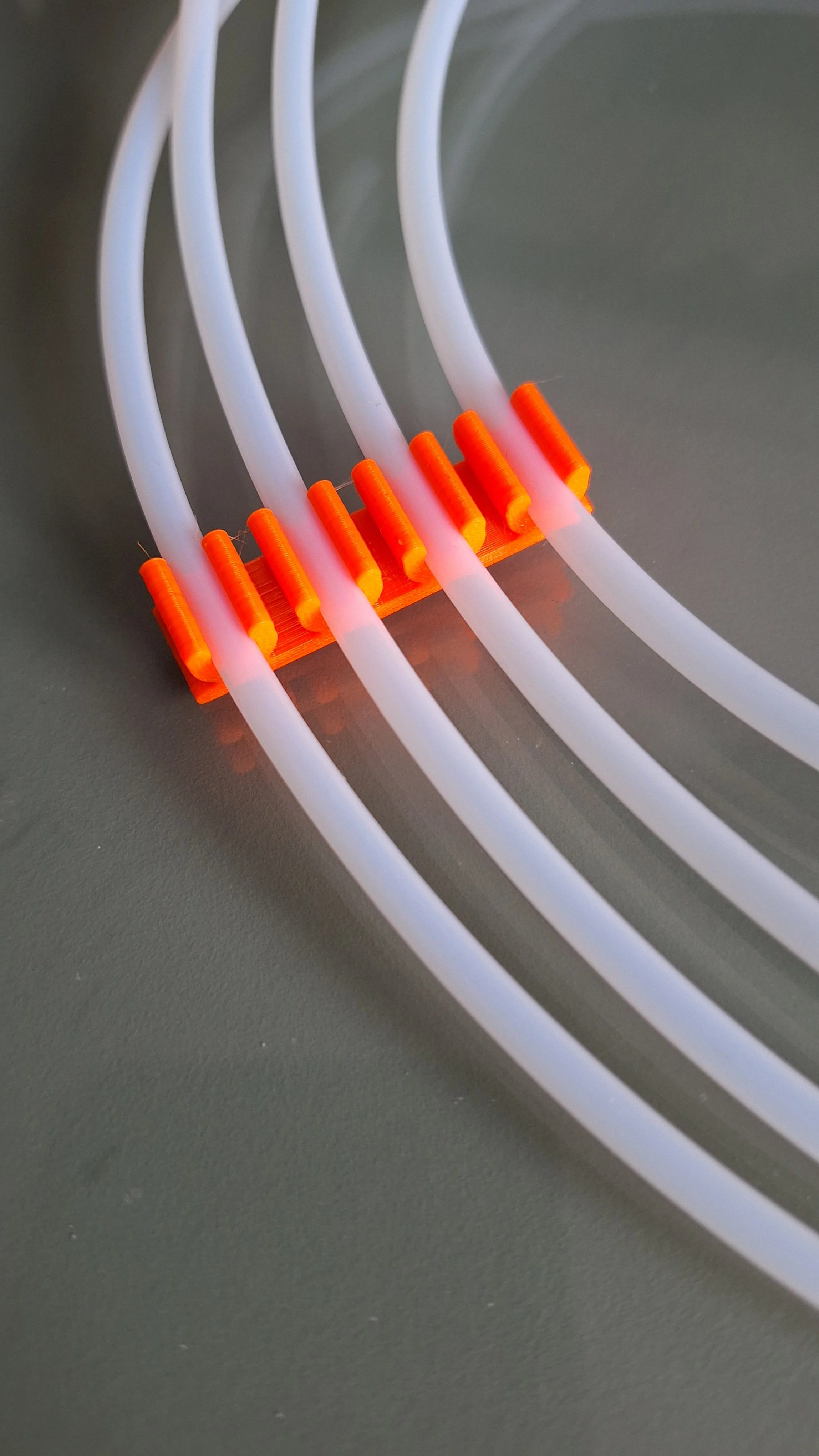 4mm PTFE Tubing Tidy Clips for between 2 and 10 tubes