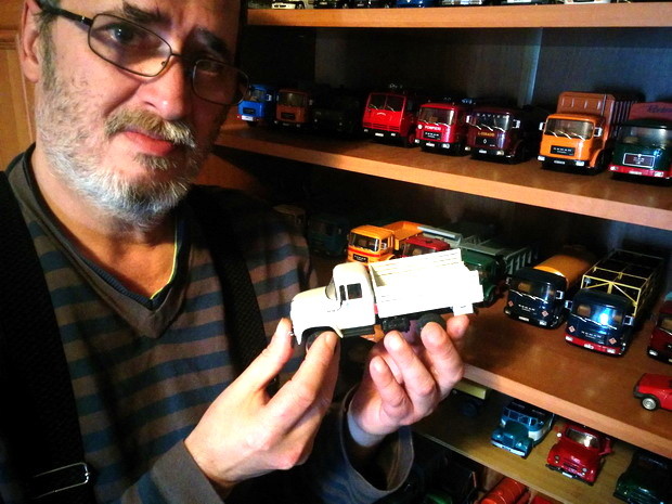 3D Printed 1960 Trucks