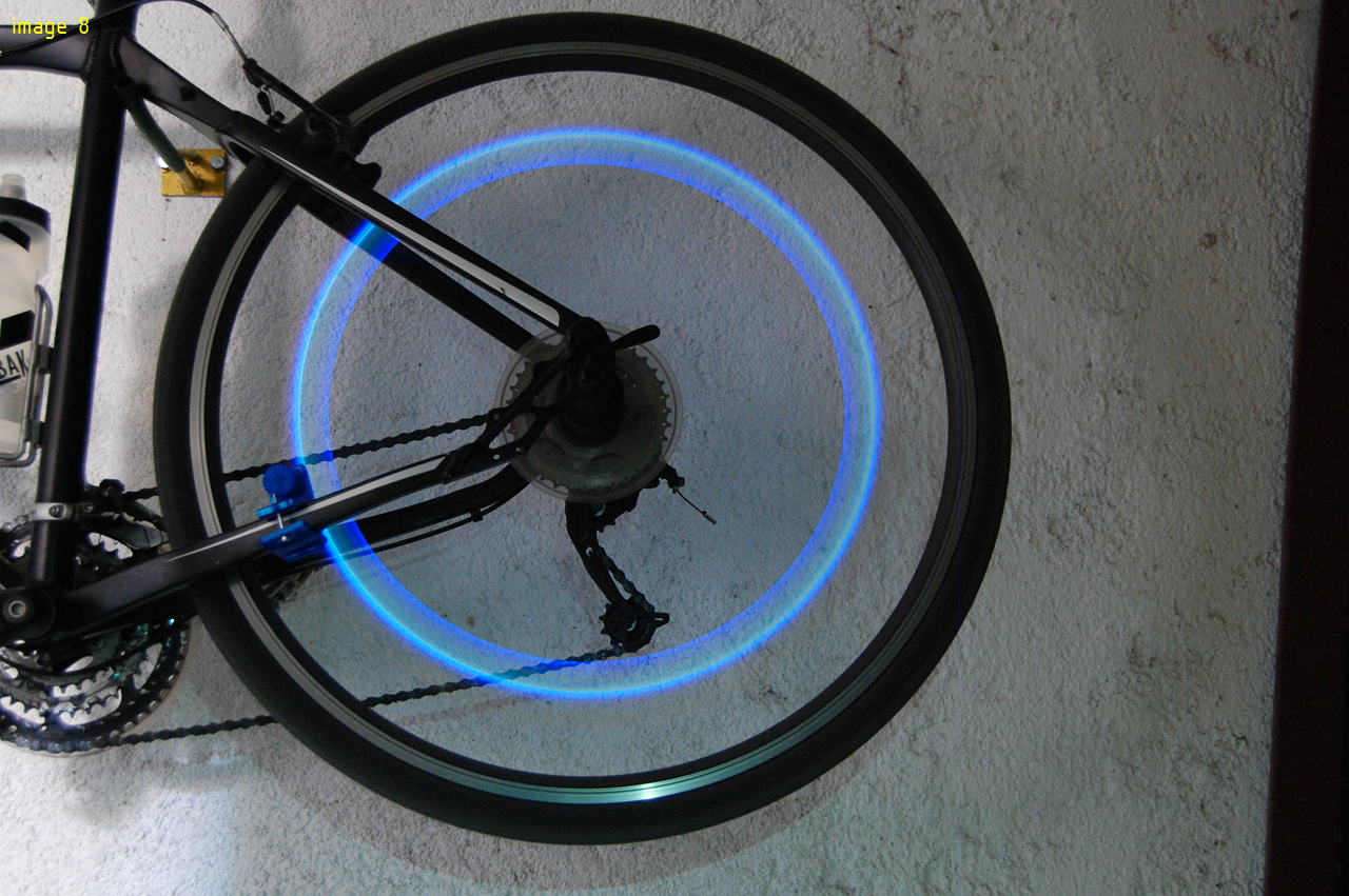 Bike wheel induction safety light