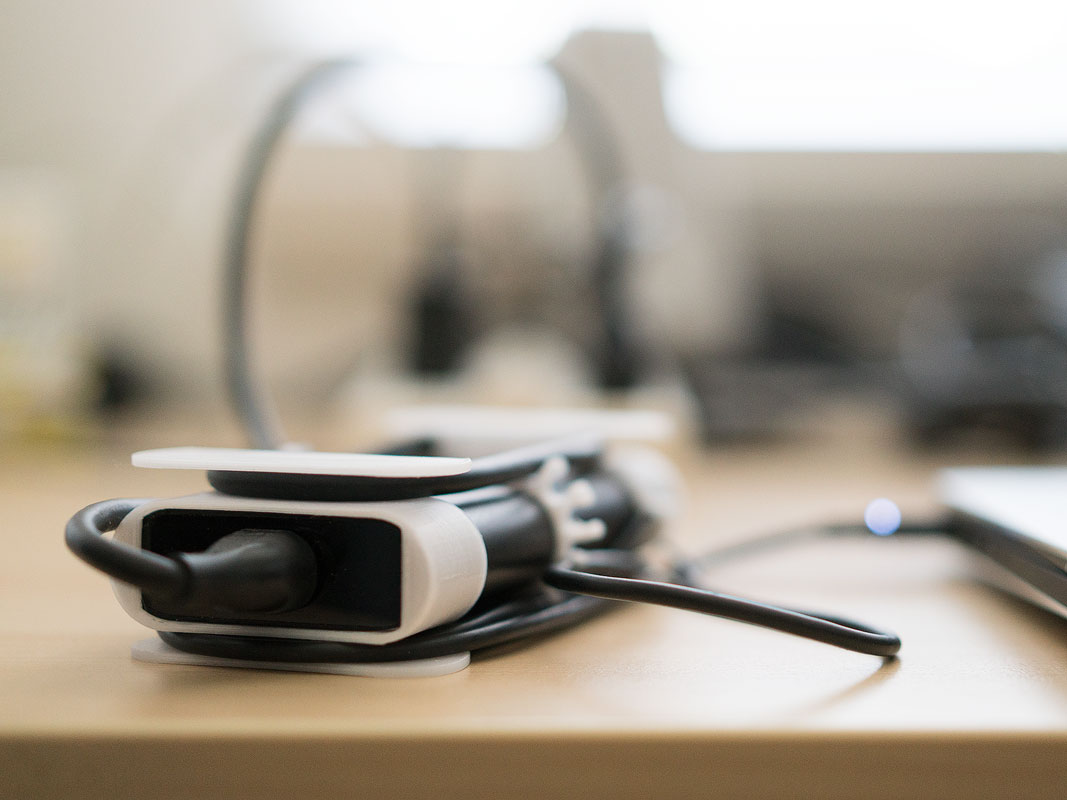 Dell XPS Power Supply Cord Manager V2