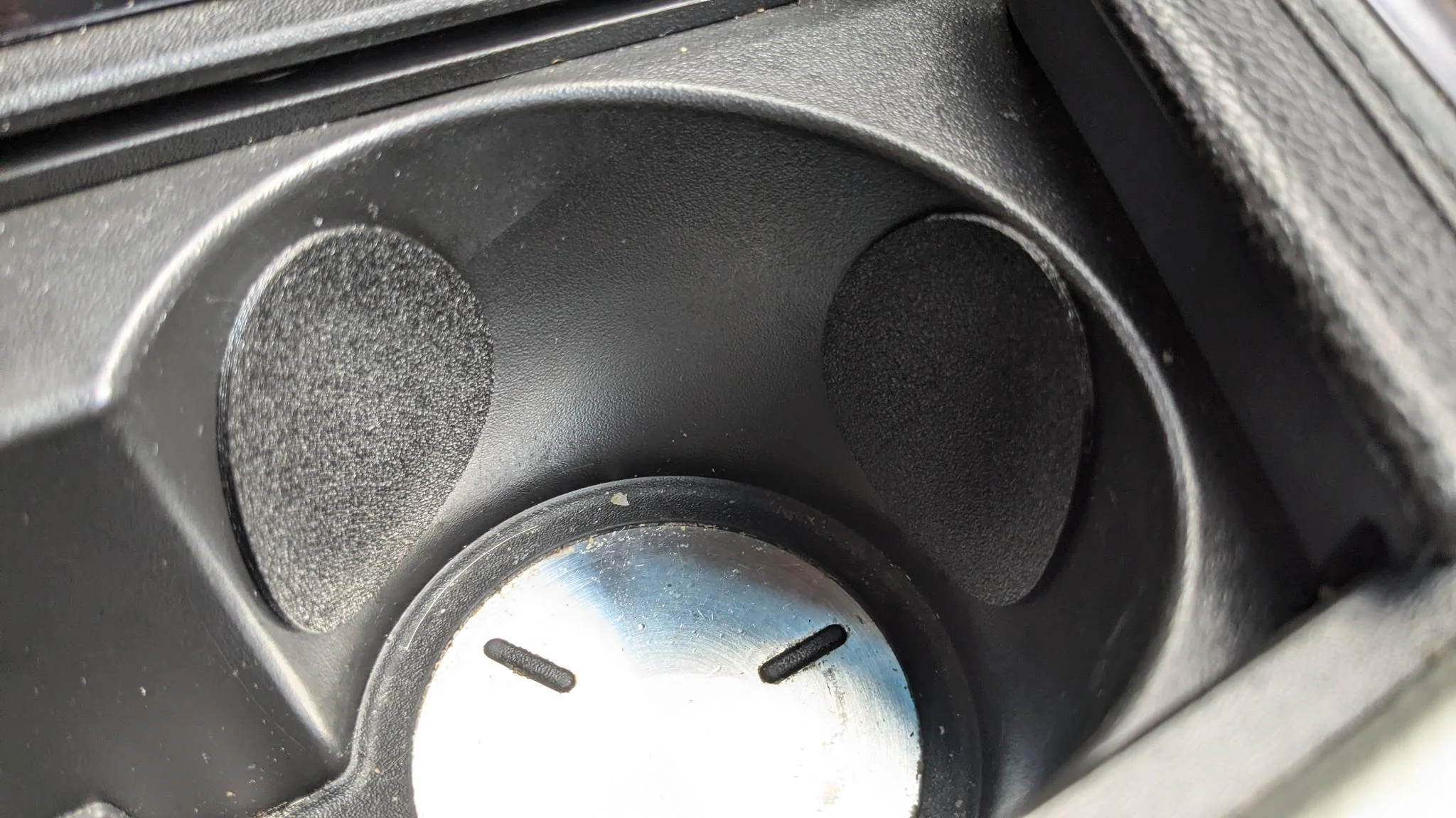 cadillac cup holder side pads