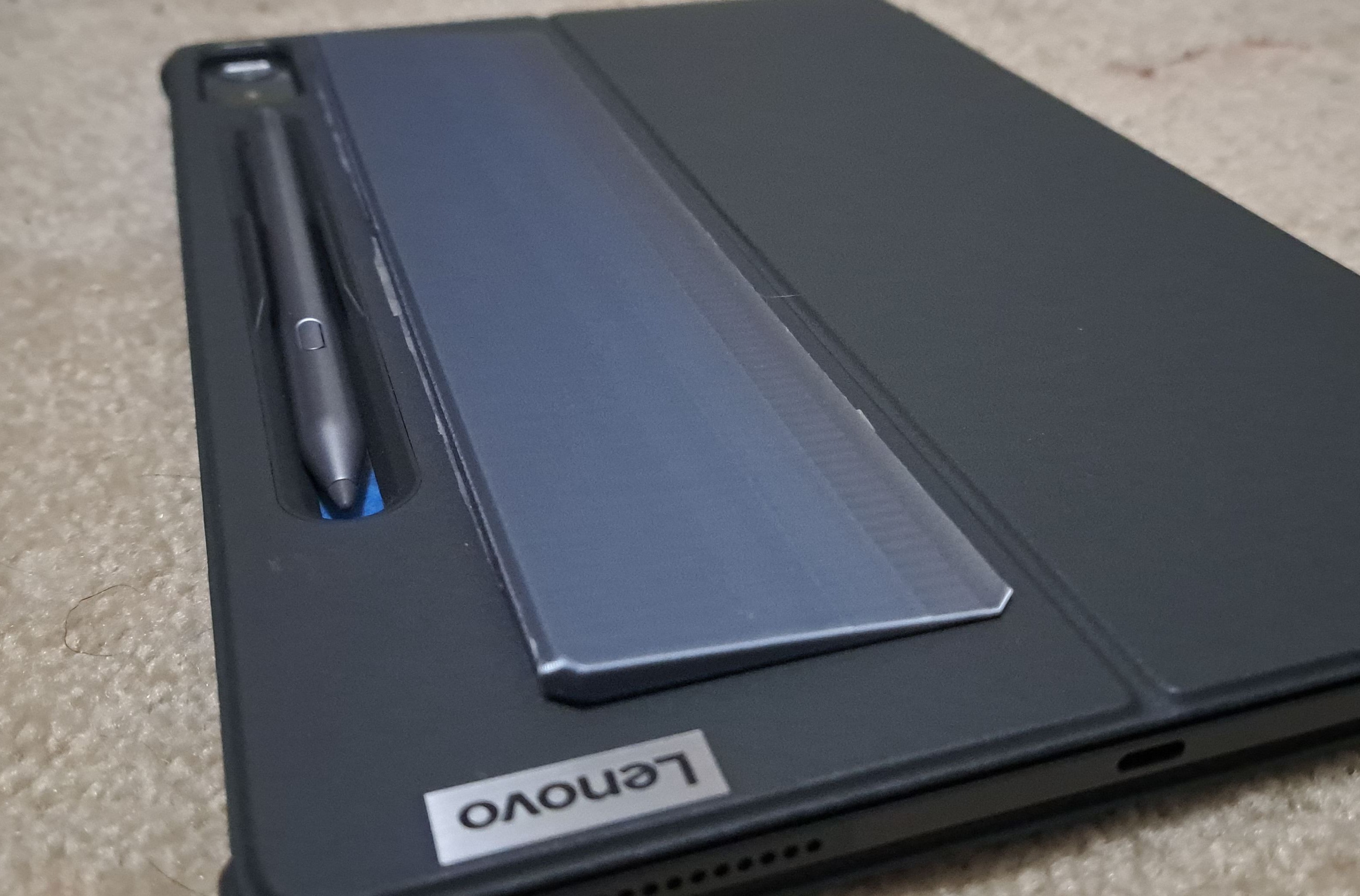 Tablet Stabilizing Wedge