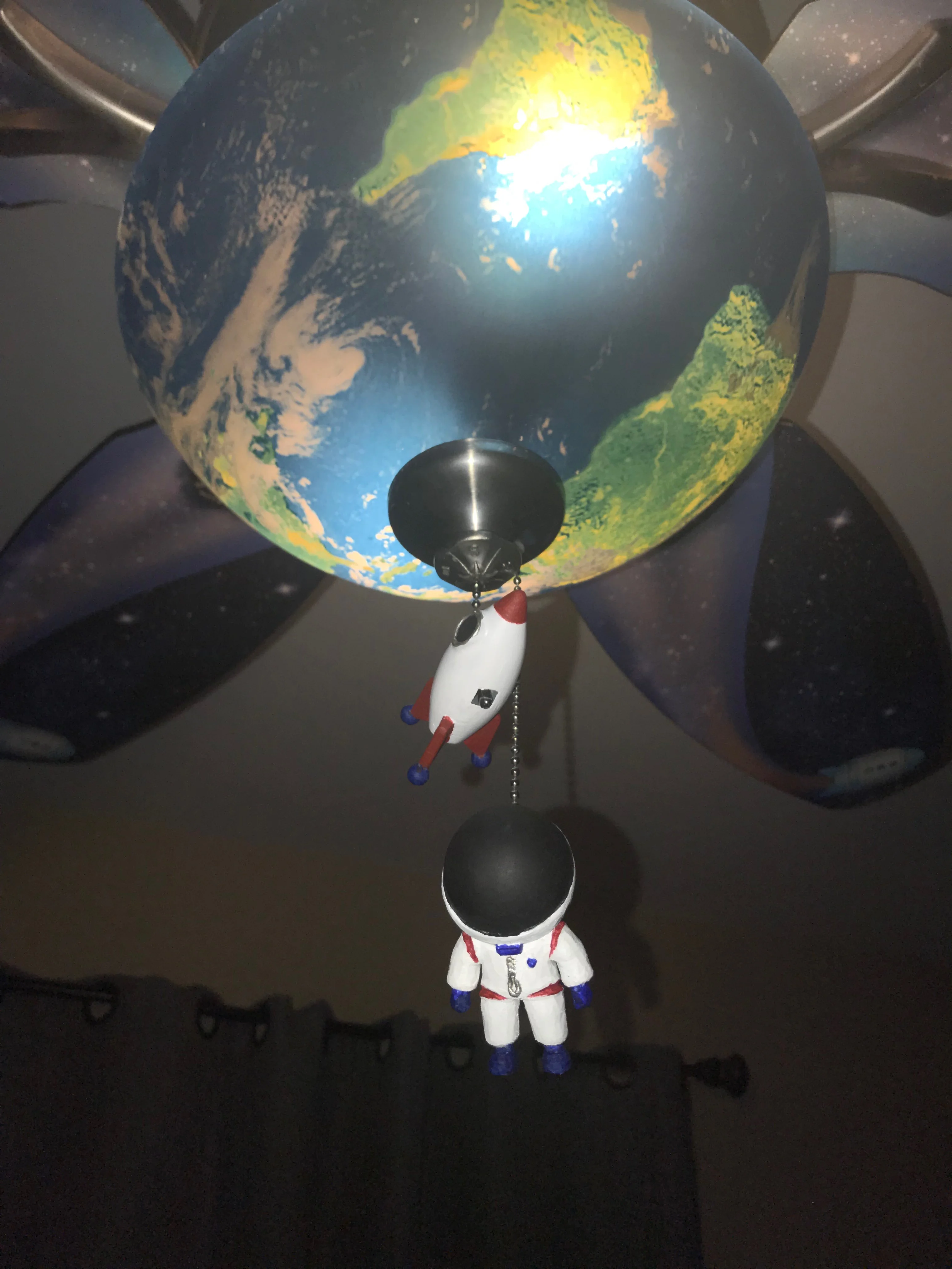 SpaceMan ceiling fan pull chain