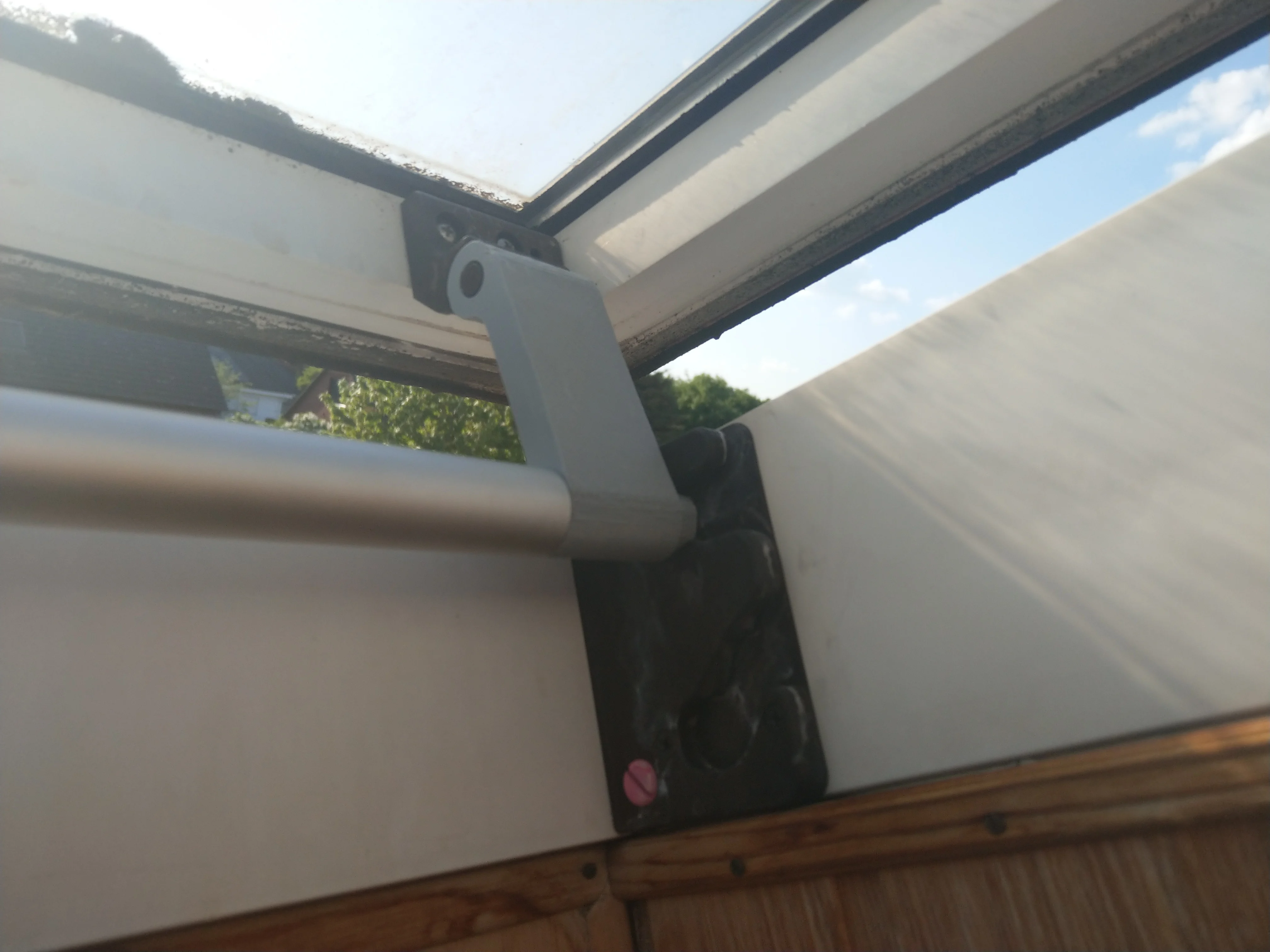 roofwindow locking spareparts Braas