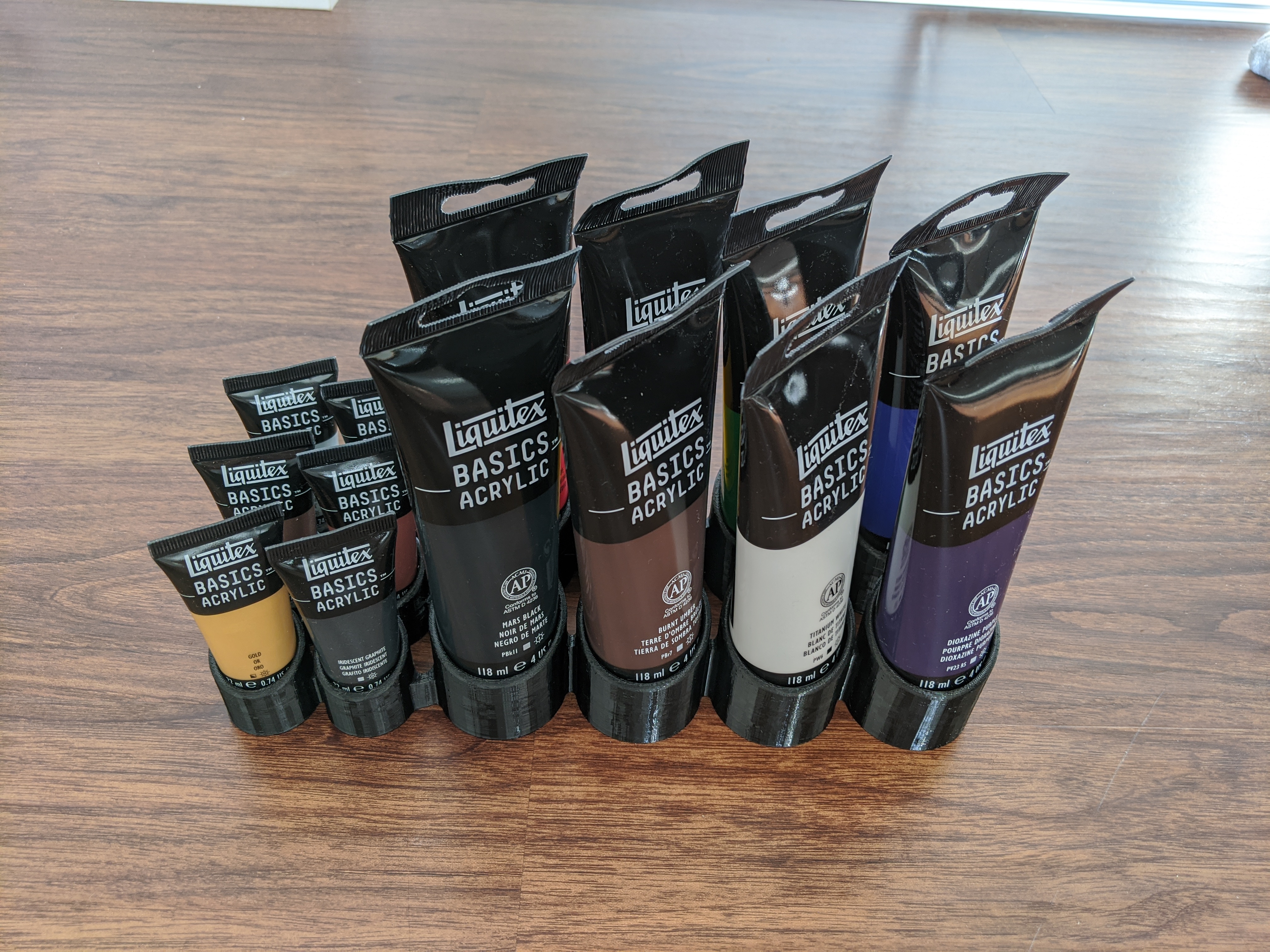 Liquitex Paint Holder