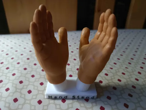 Tiny hand handstand
