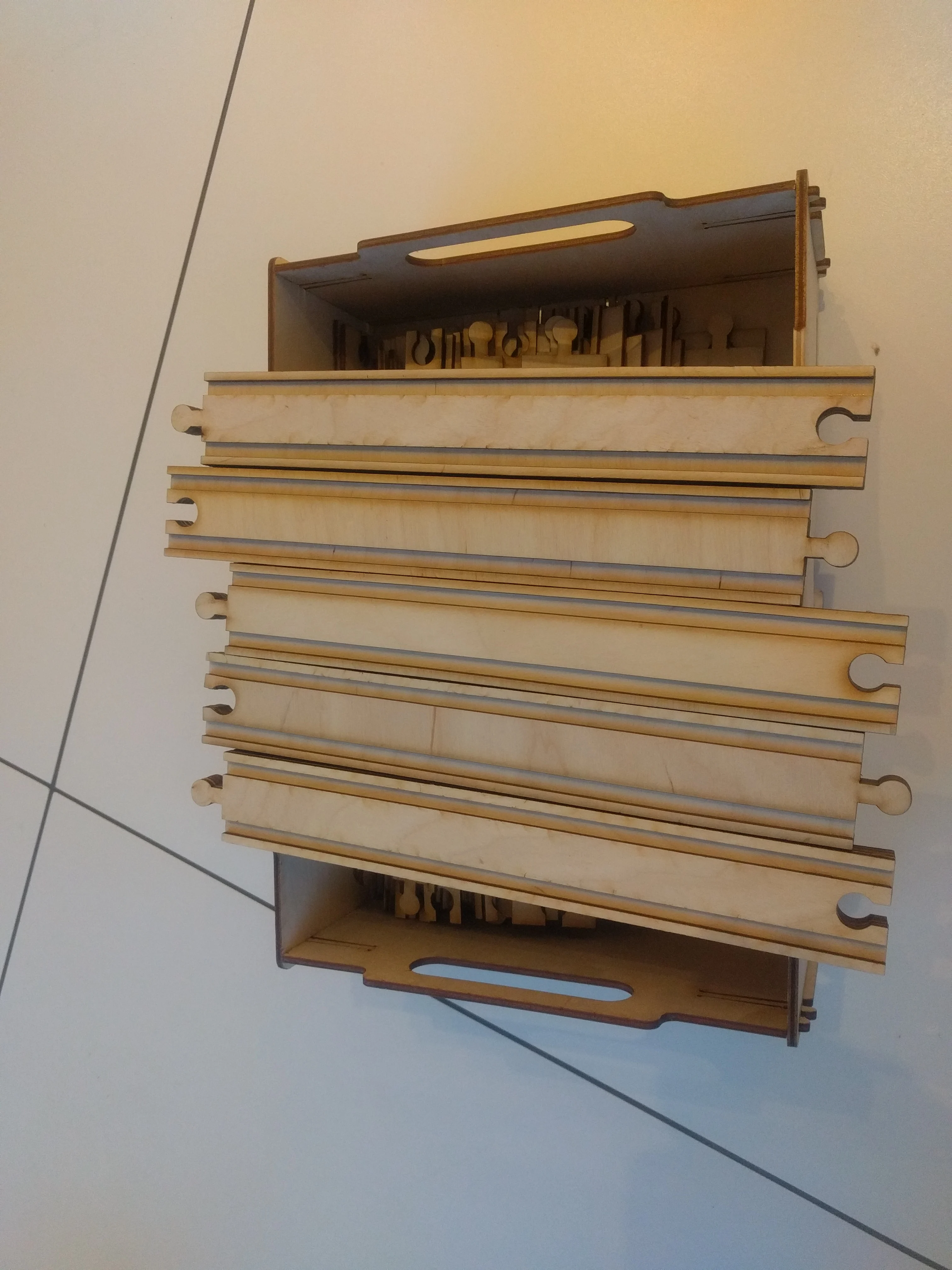 285 mm brio rail