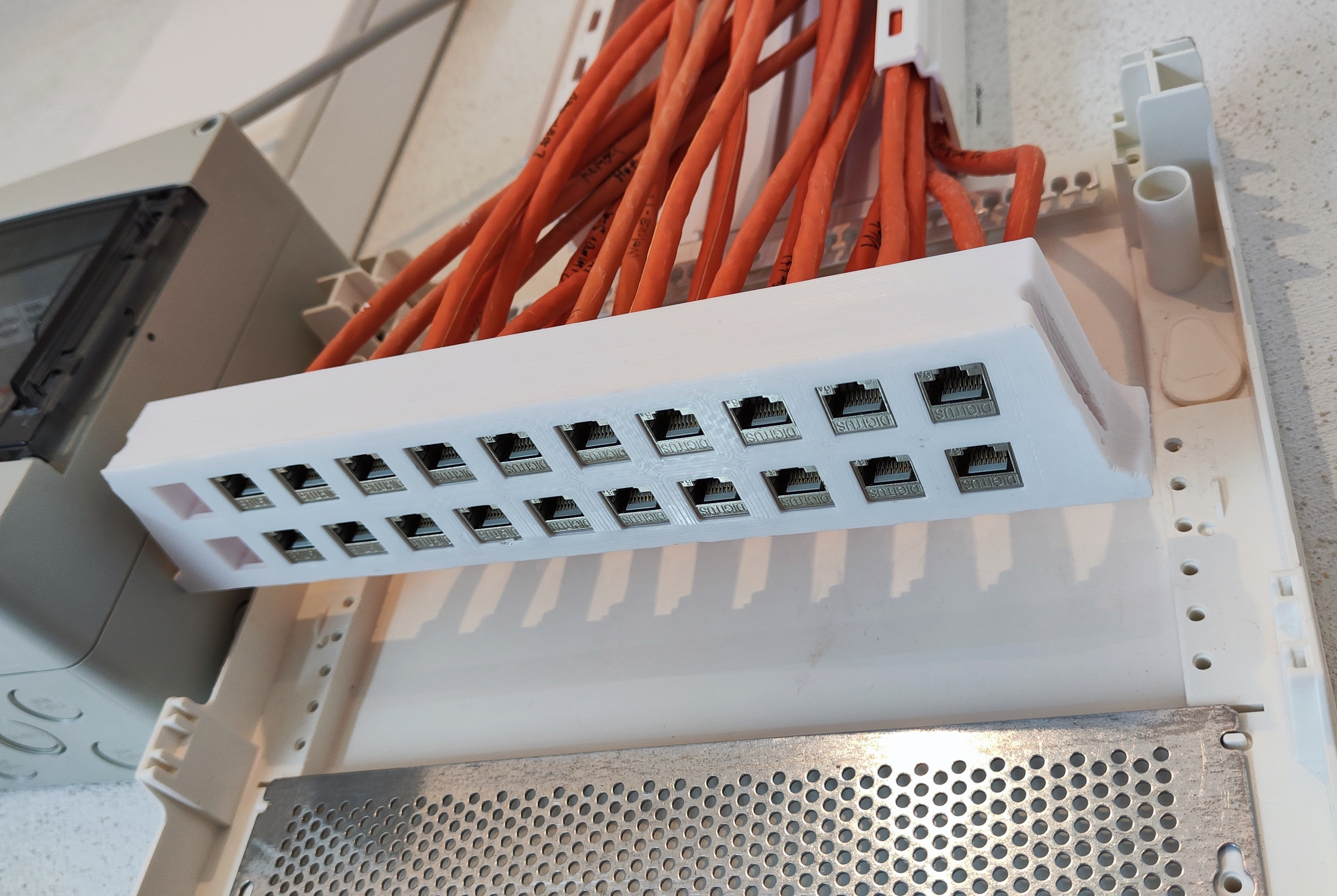 Customizable Keystone Patch Panel (1-48 Port) for Any Cabinet (e.g. Hager)