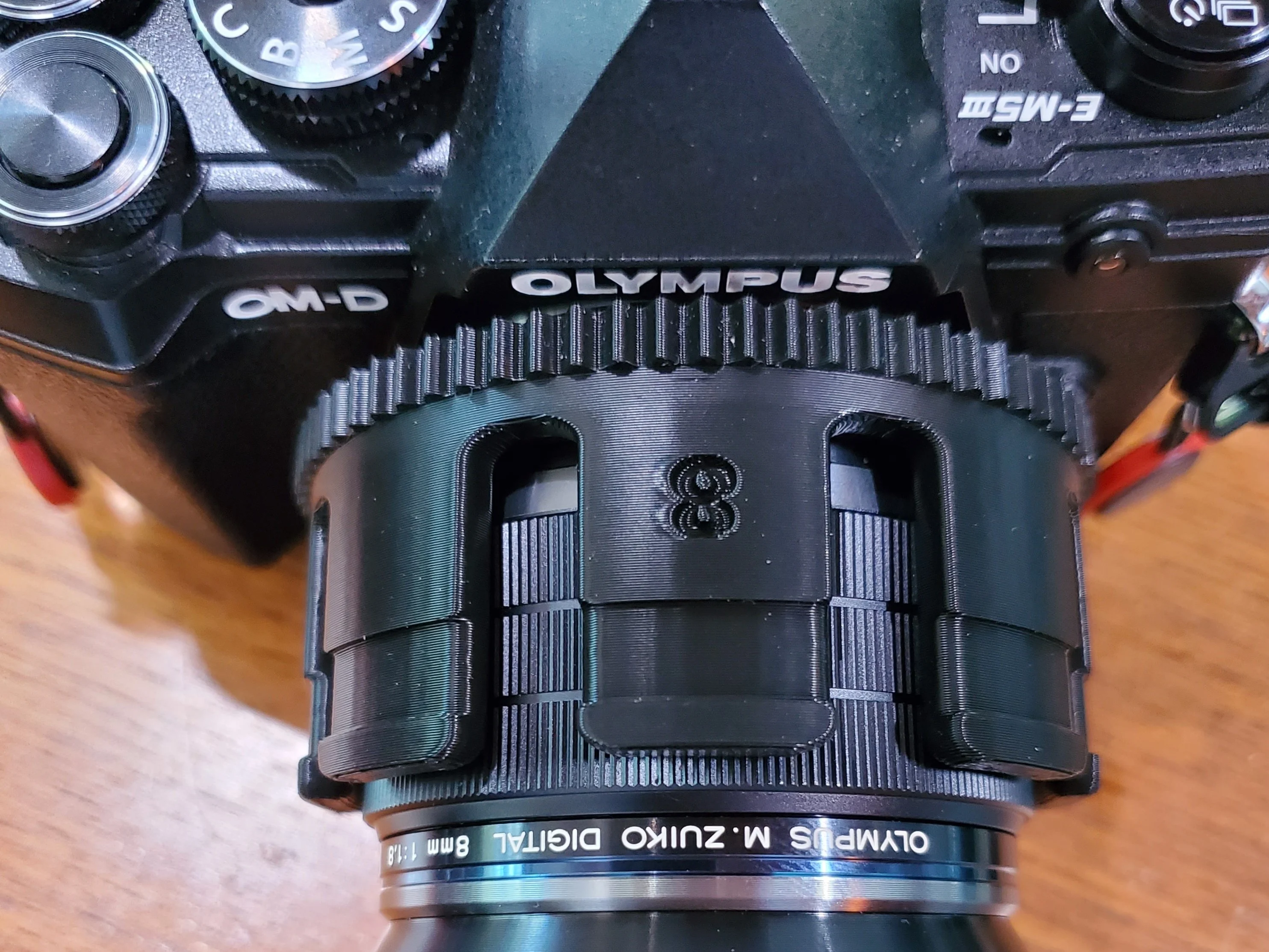 Olympus 8mm Fisheye - Focus Gear