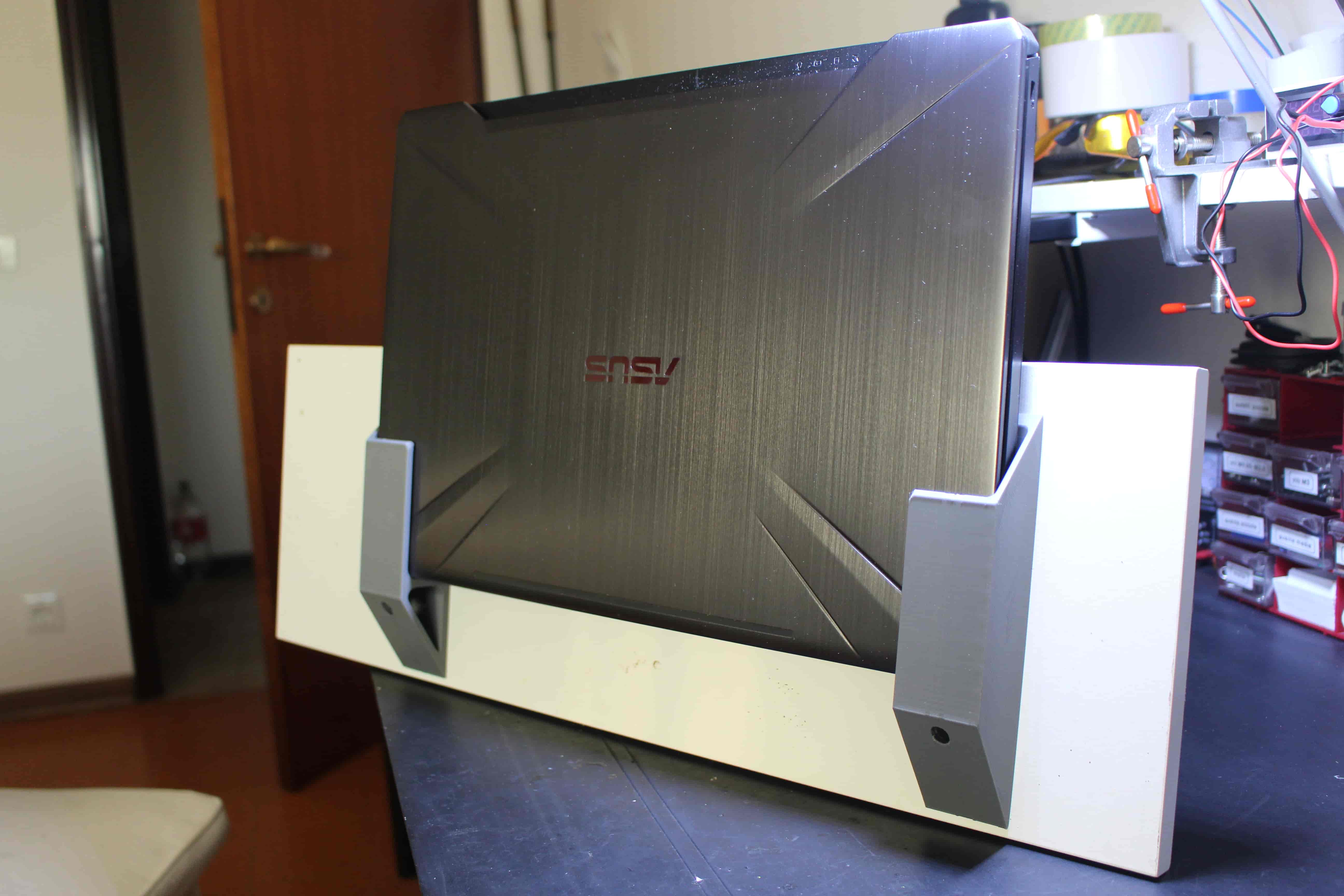 Laptop Vertical Wall Mount V2 (Remix)