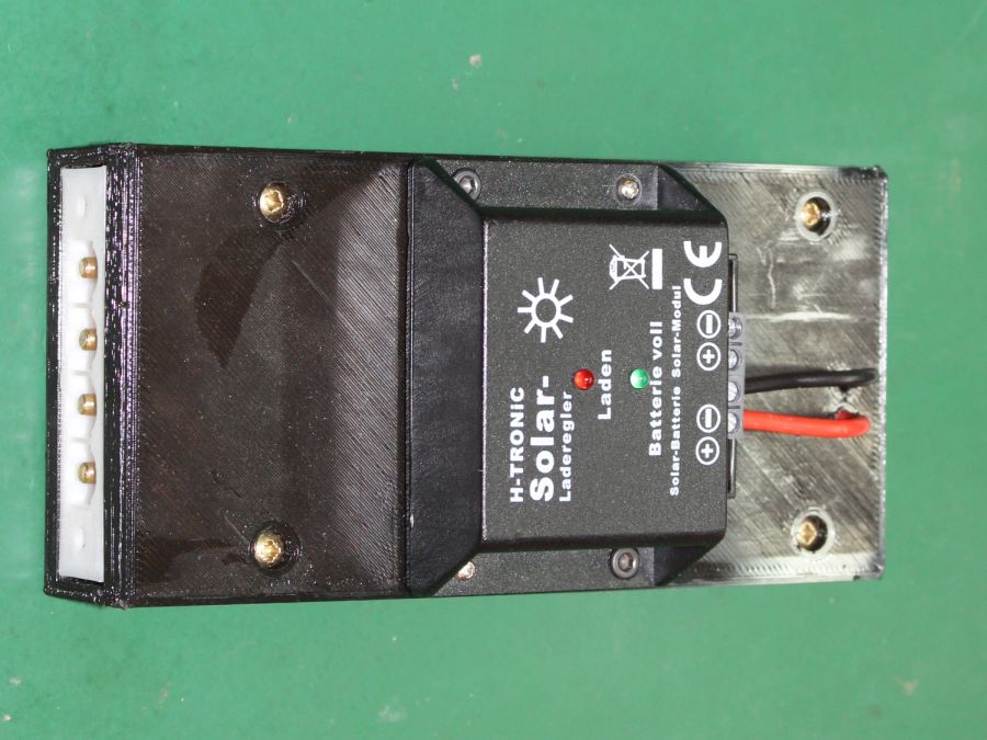 Parallel solar charger