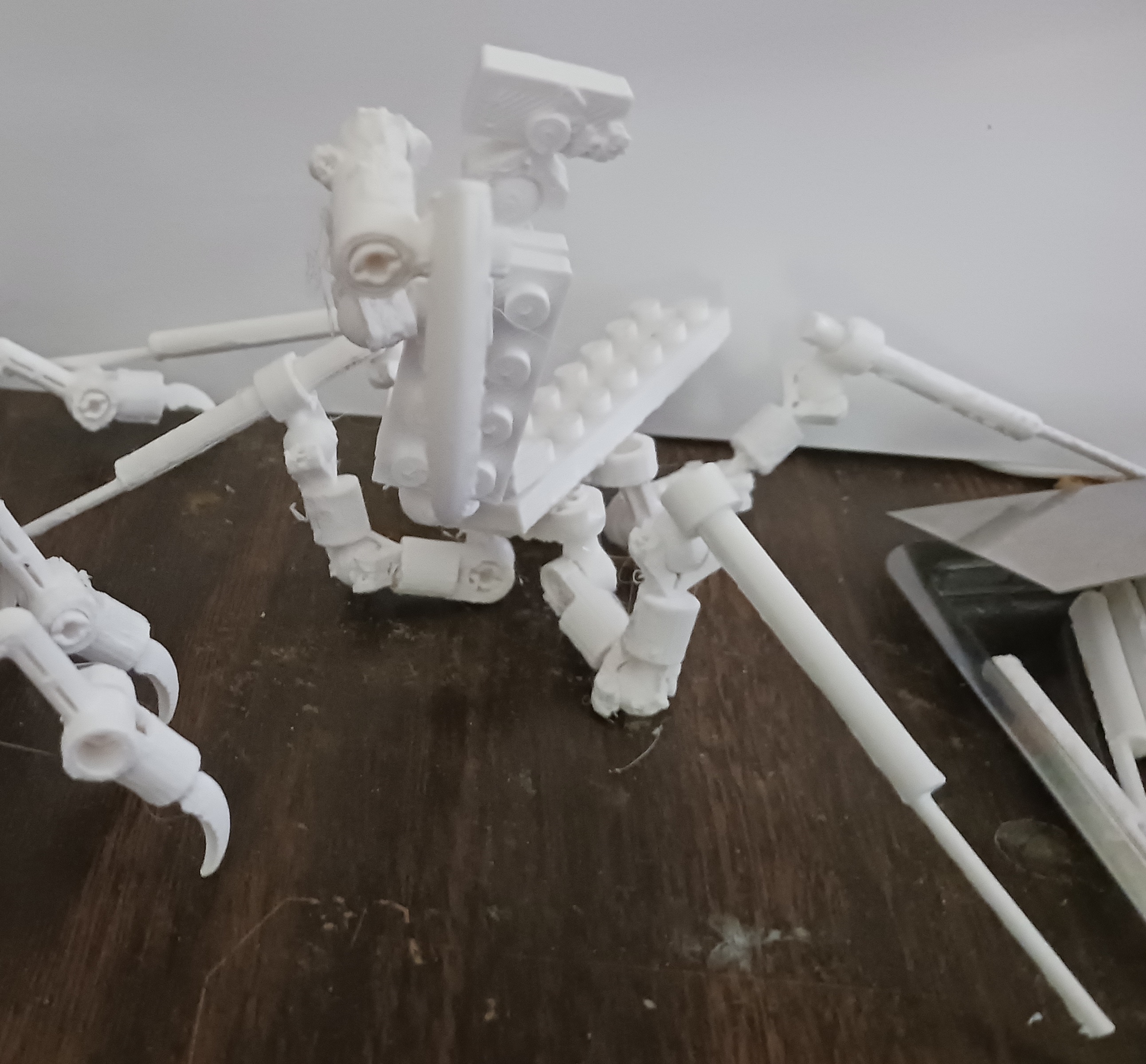 PRAYING MANTIS BOT - Insect BOT - Parts - !