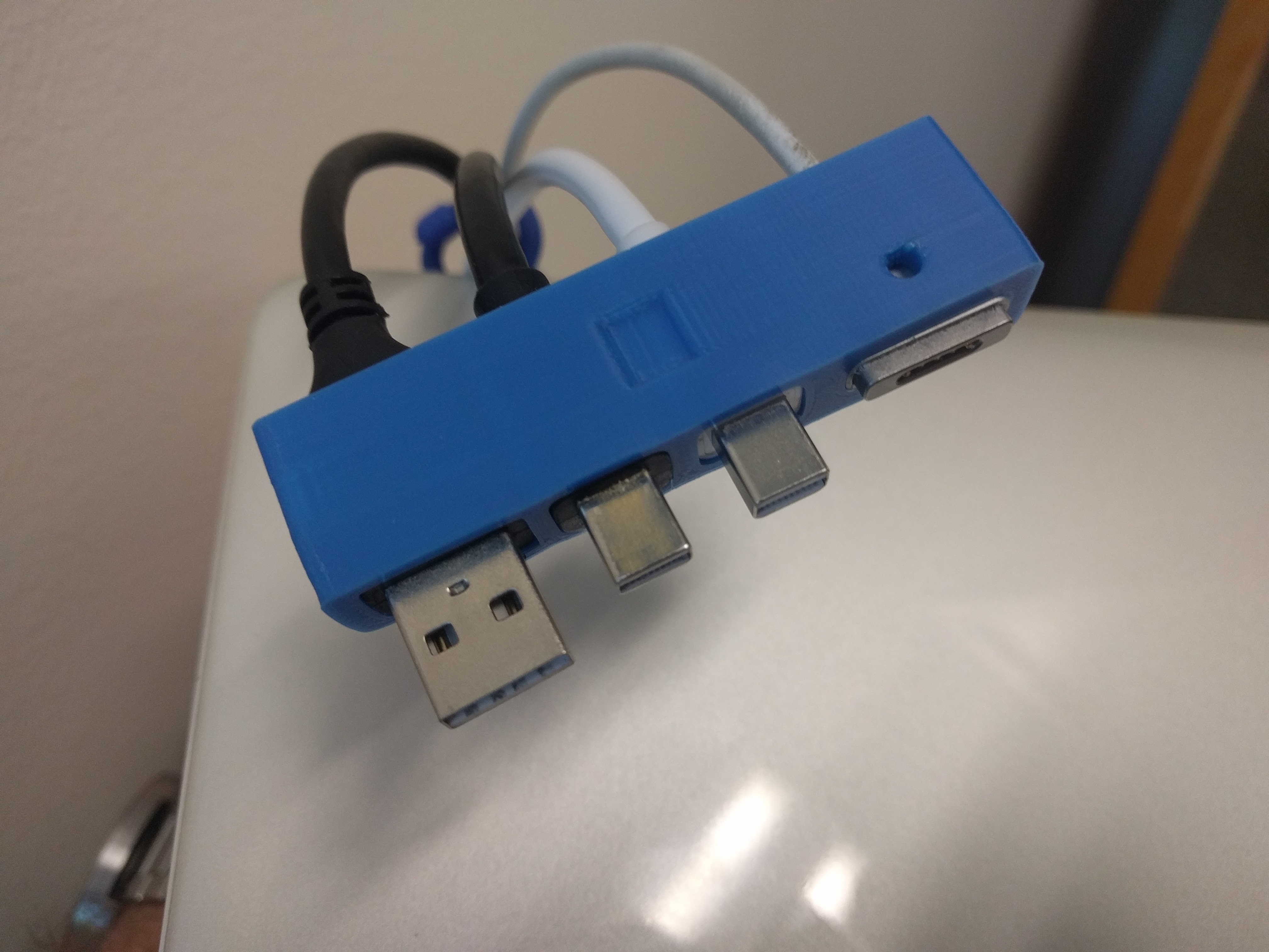 MacBook Pro Retina Cable Docker (JimConnect)