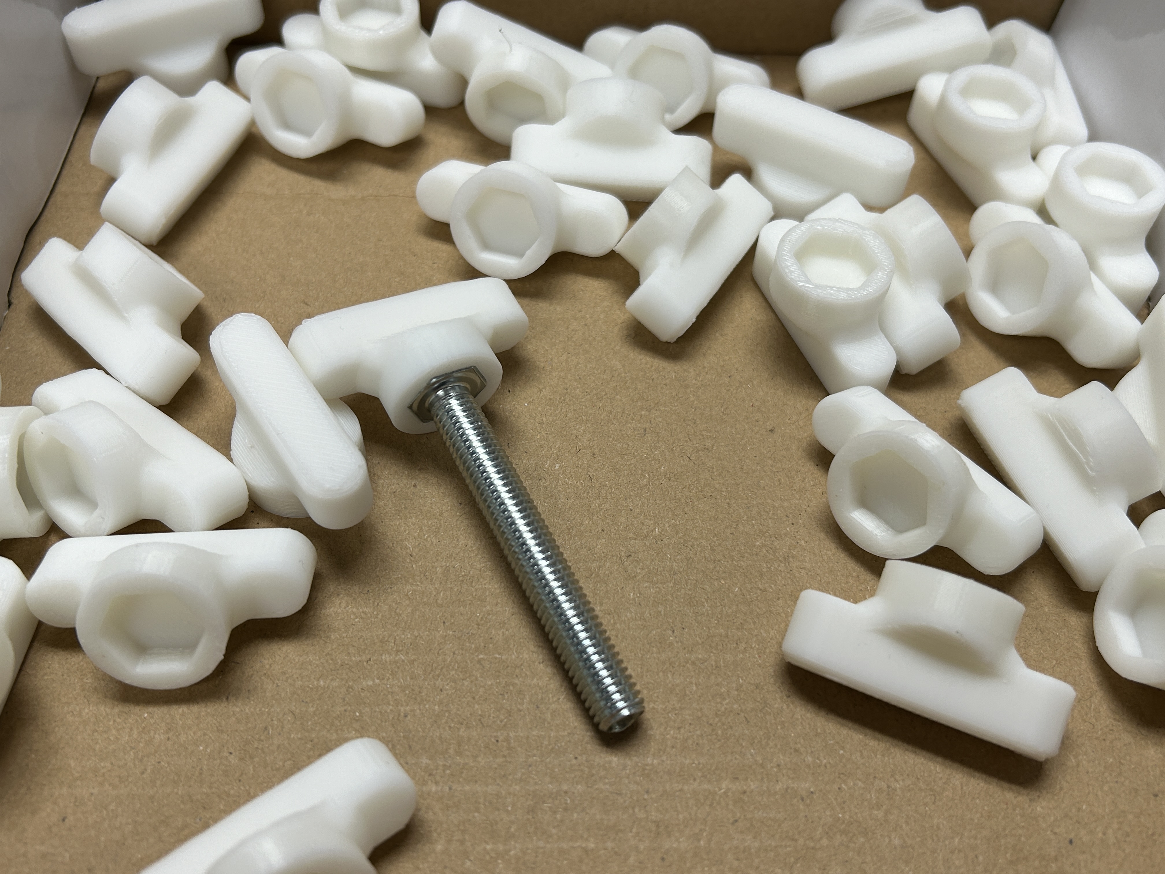 13mm Bolt Head Wing Handle