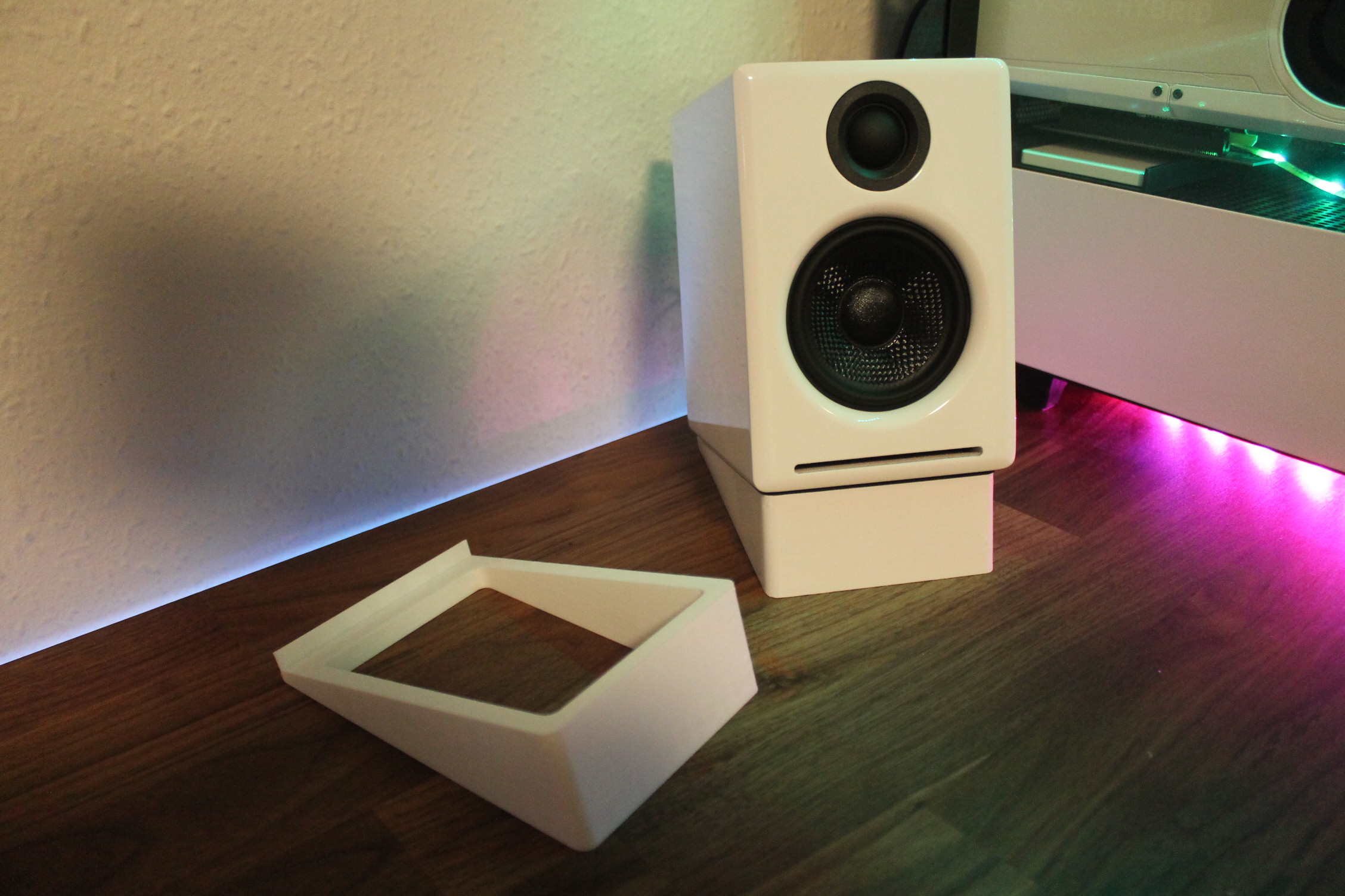 AudioEngine A2+ Speaker Stands