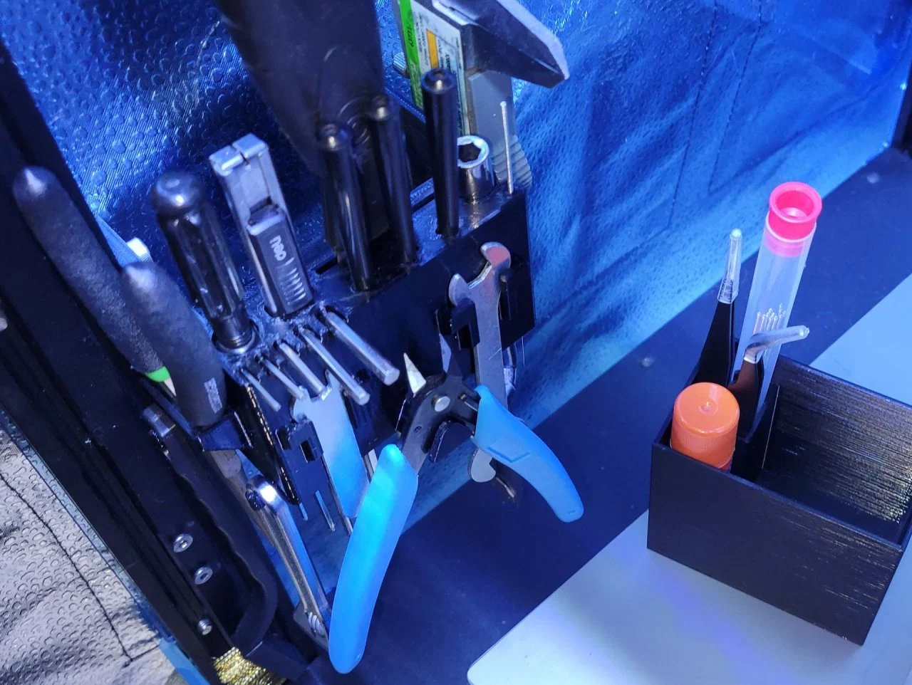 Ender 6 Expanded Frame Mounted Internal Tool Holder