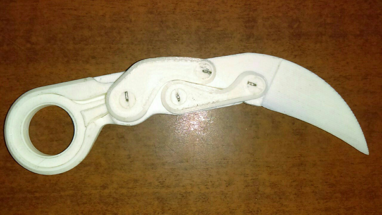 Morphing Karambit v1 (fang folding knife)