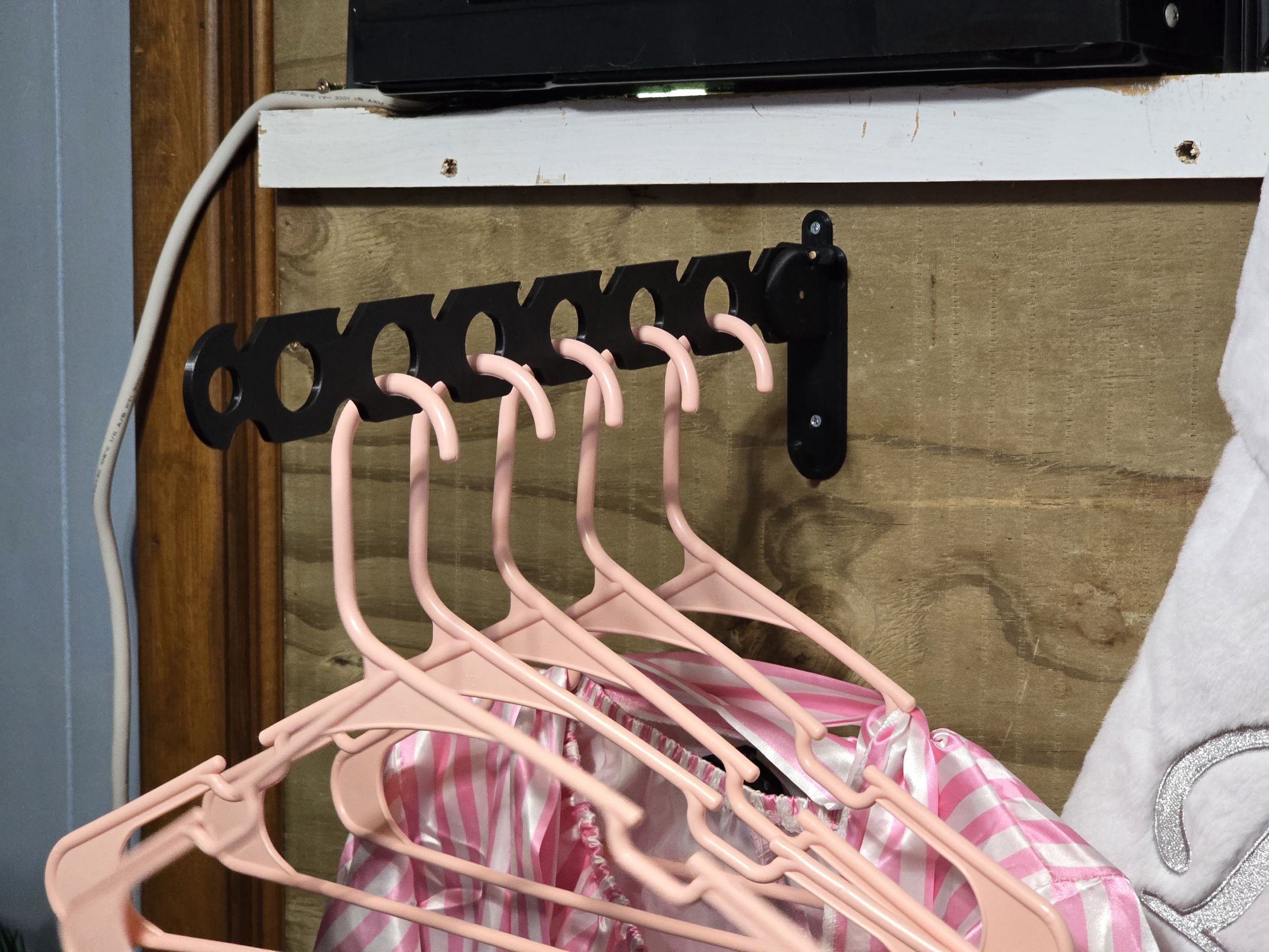 Wall Mounted Collapsable Coathanger Holder Rack