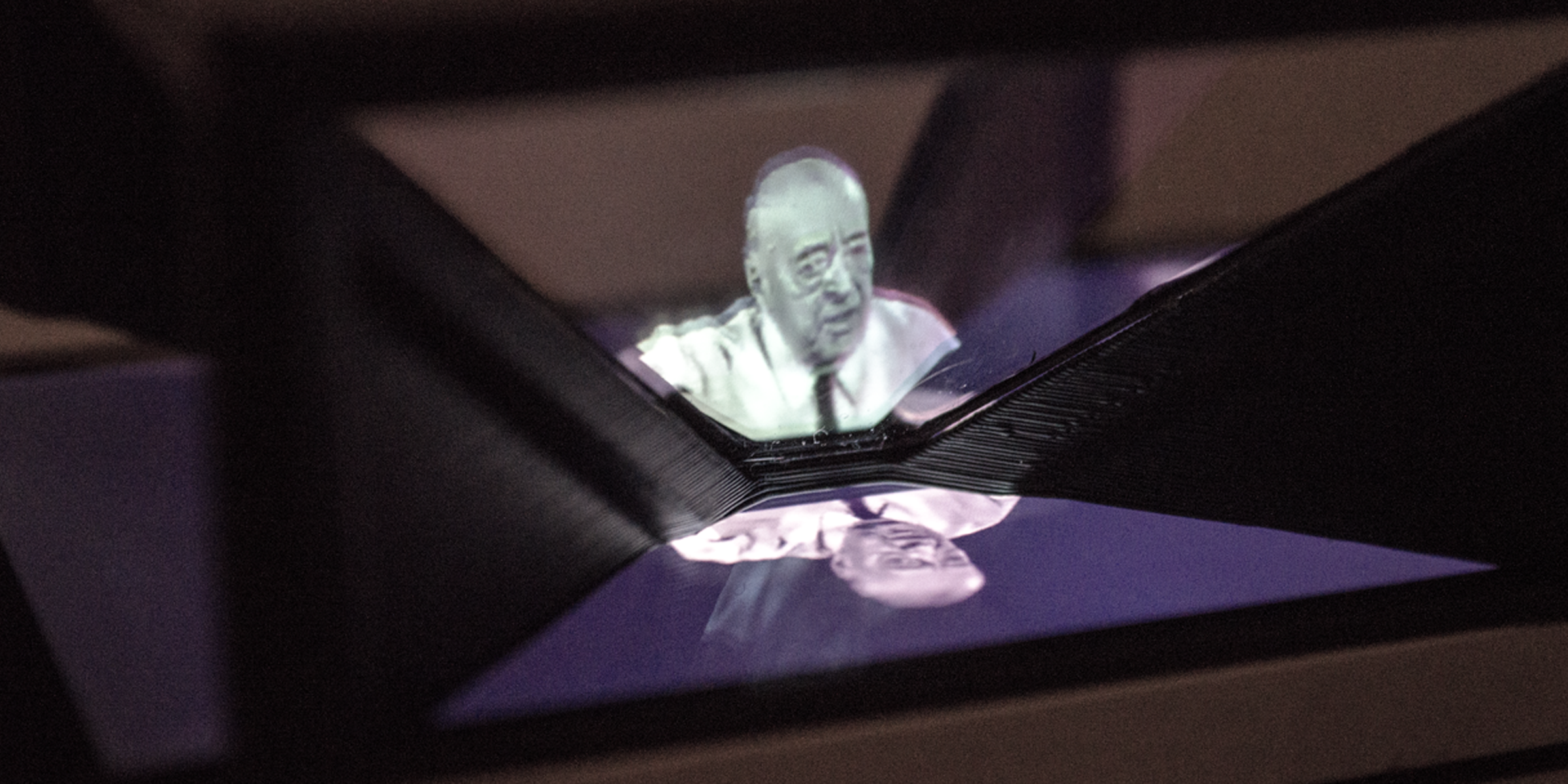 Neat Holographic Pyramid